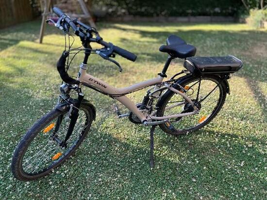 Entre Particuliers - Vélo VTC électrique B’twin Original 700