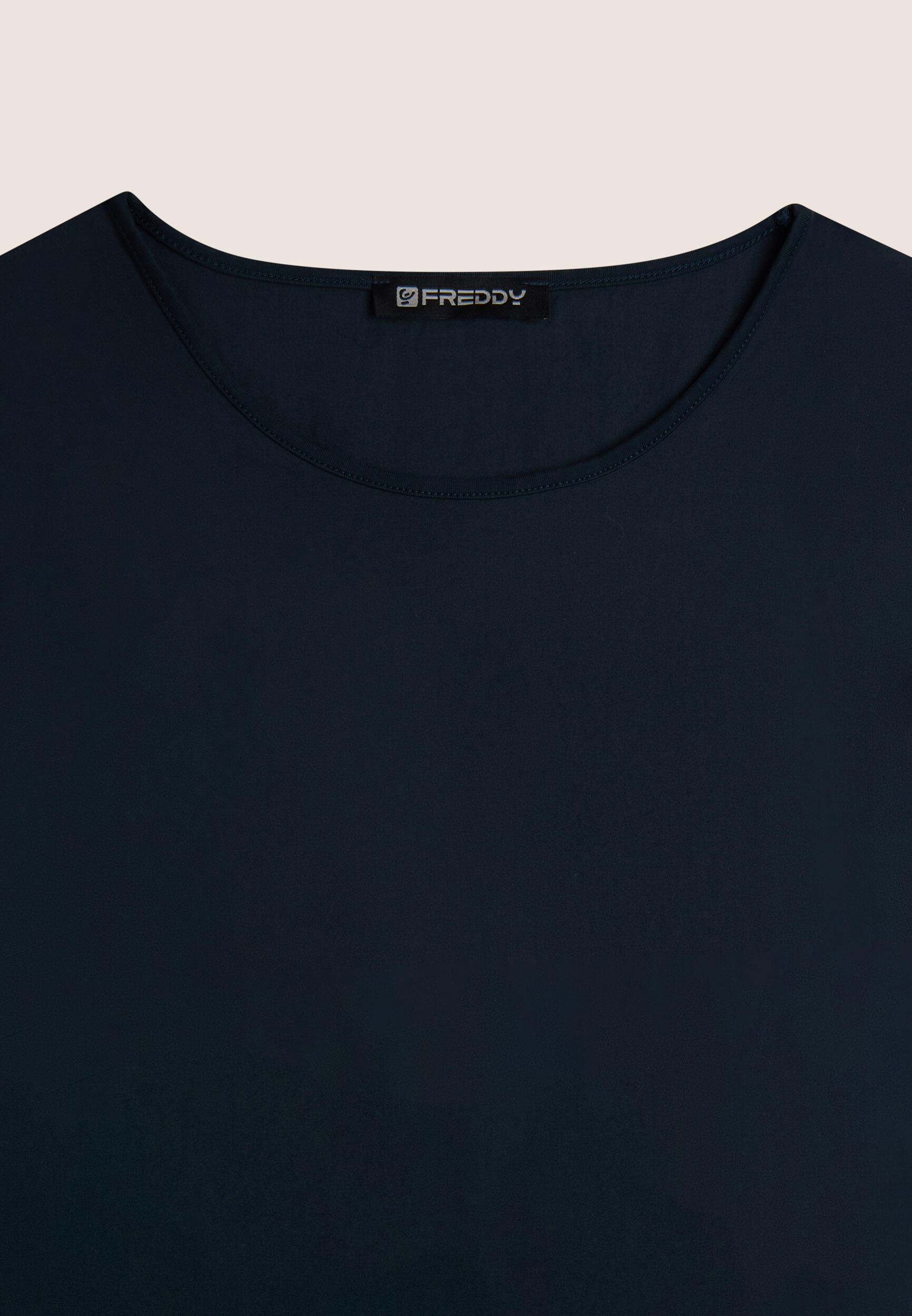T-shirt regular da donna in tessuto stretch a base cotone 3/3