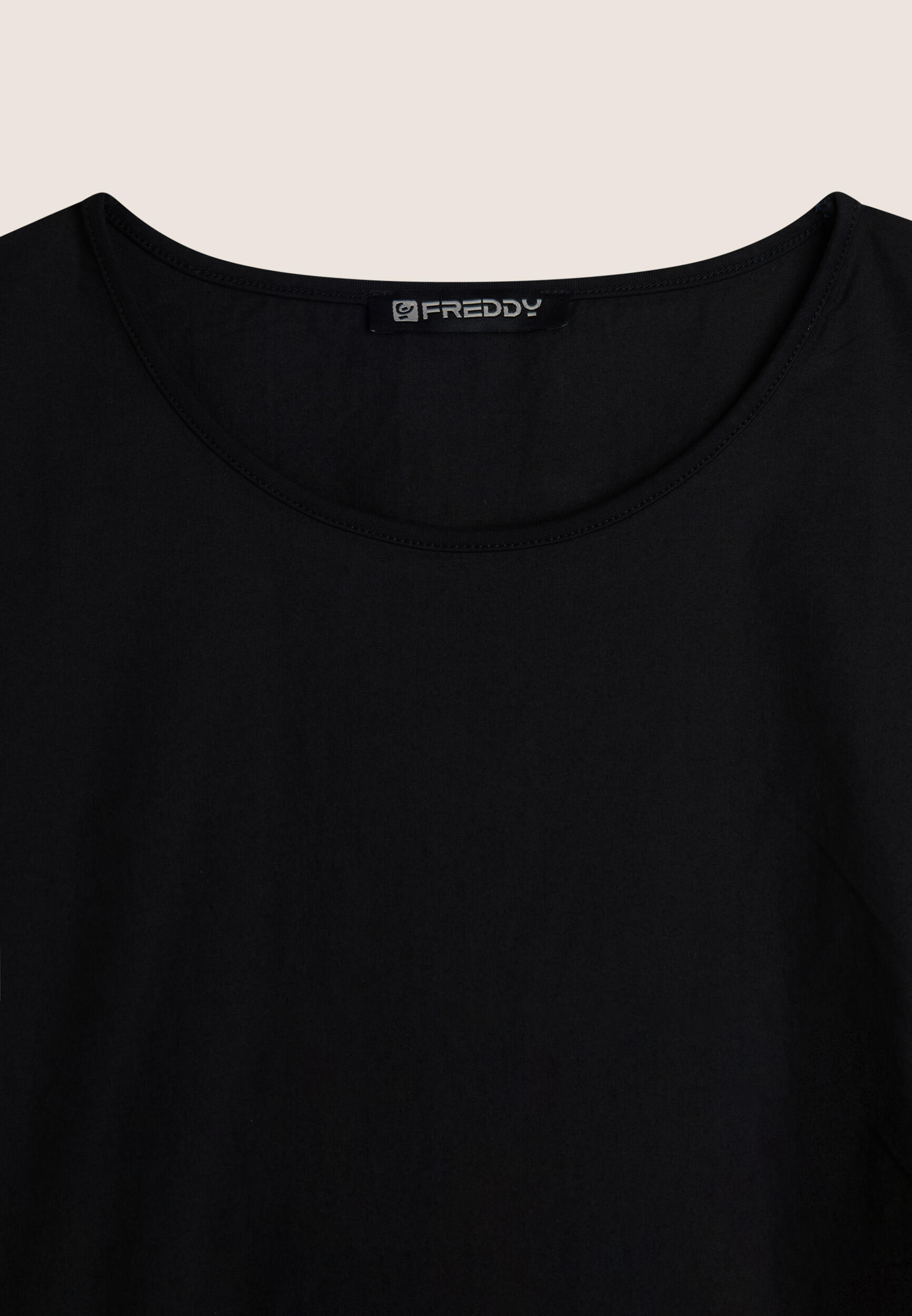 T-shirt regular da donna in tessuto stretch a base cotone 3/3