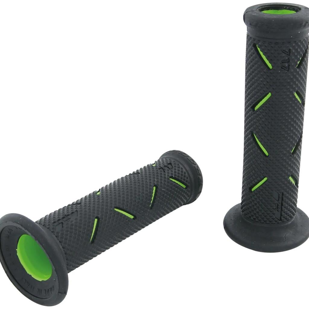 PROGRIP 717 Rubber Handlebar Grip — 122 mm Open, Green/Black.