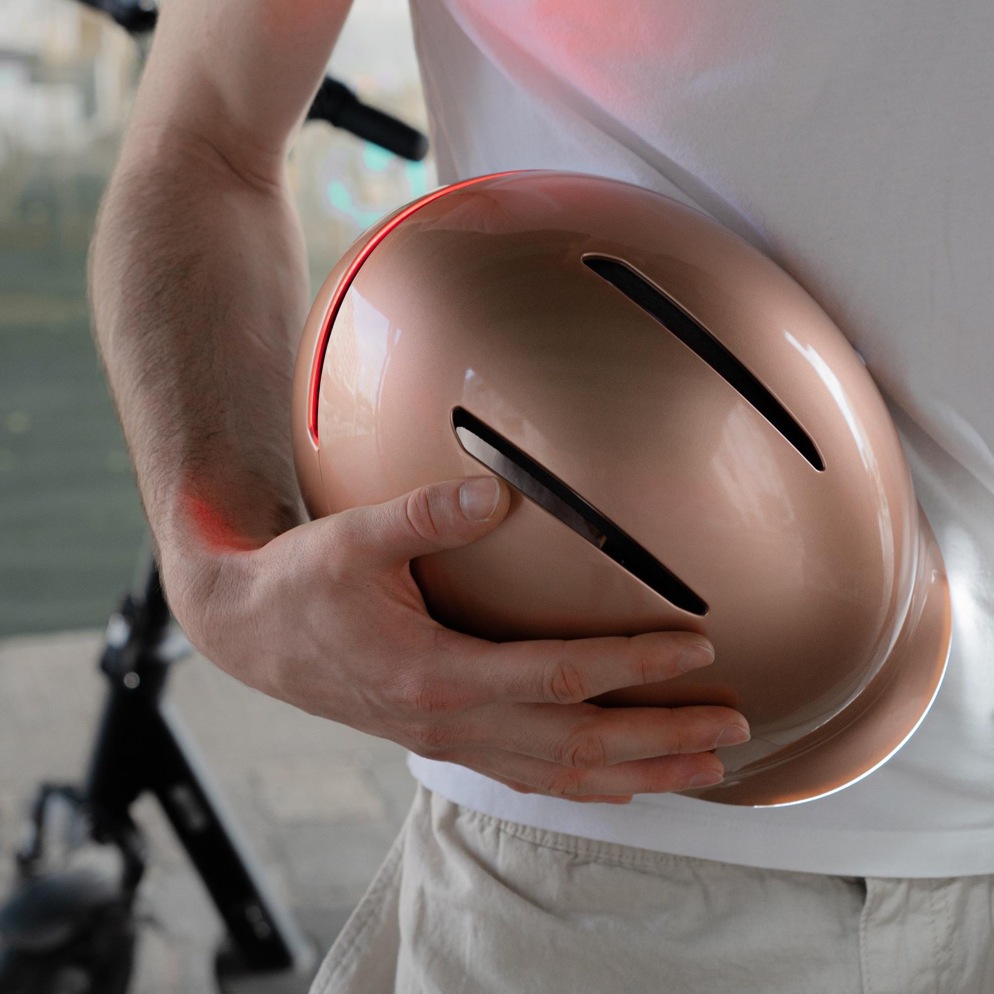LIFE-Helm mit starker Beleuchtung vorne/hinten und Blinklichtern - Einheitsgröße 2/7