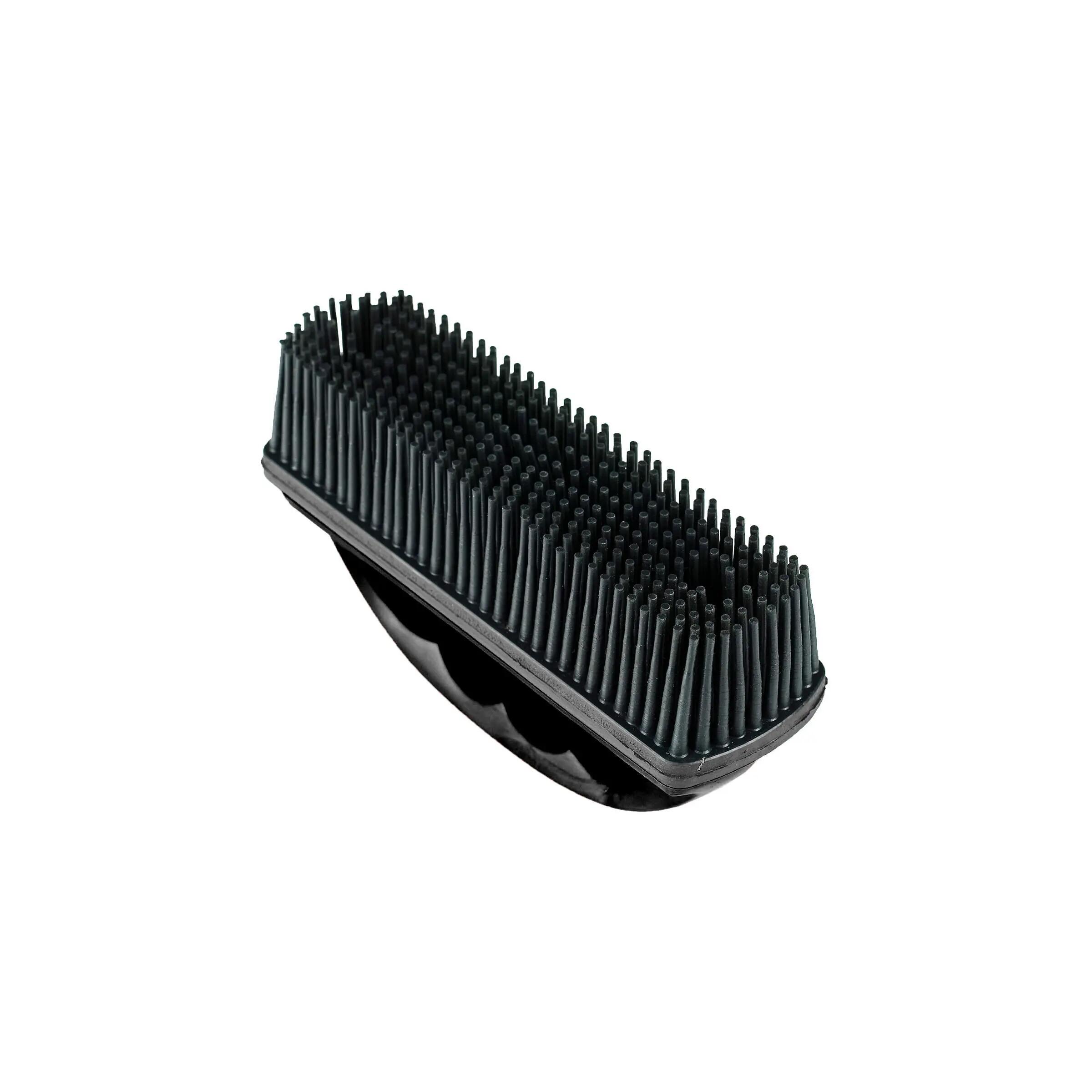 Horse brush for removing dust and dirt Horze 2/2