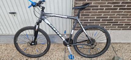 Tussen Particulieren - Scott Aspect 640