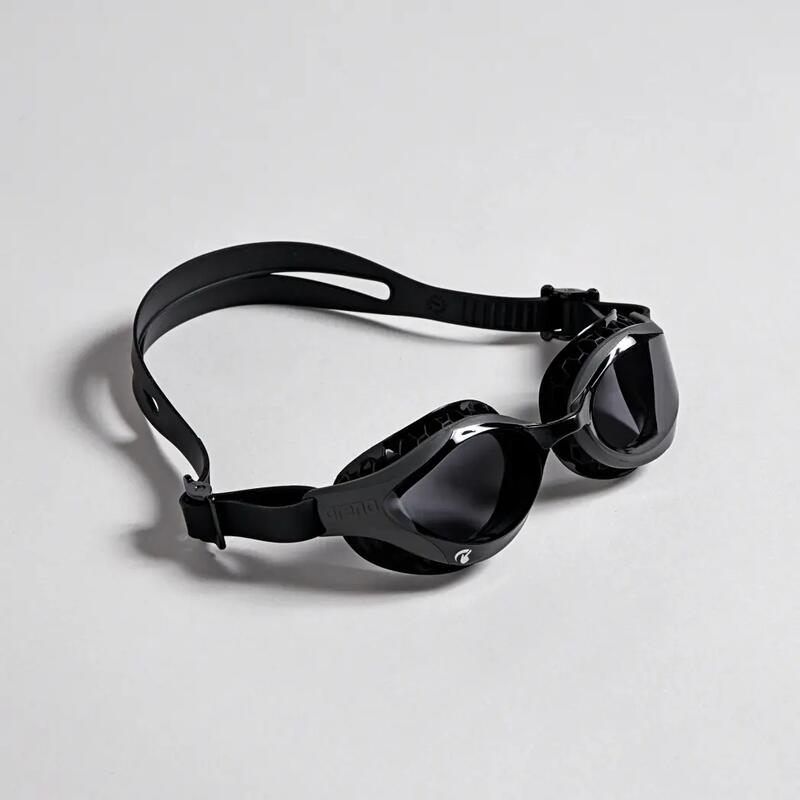 ARENA AIR-BOLD SWIPE UNISEX SİYAH YÜZÜCÜ GÖZLÜĞÜ 004714102