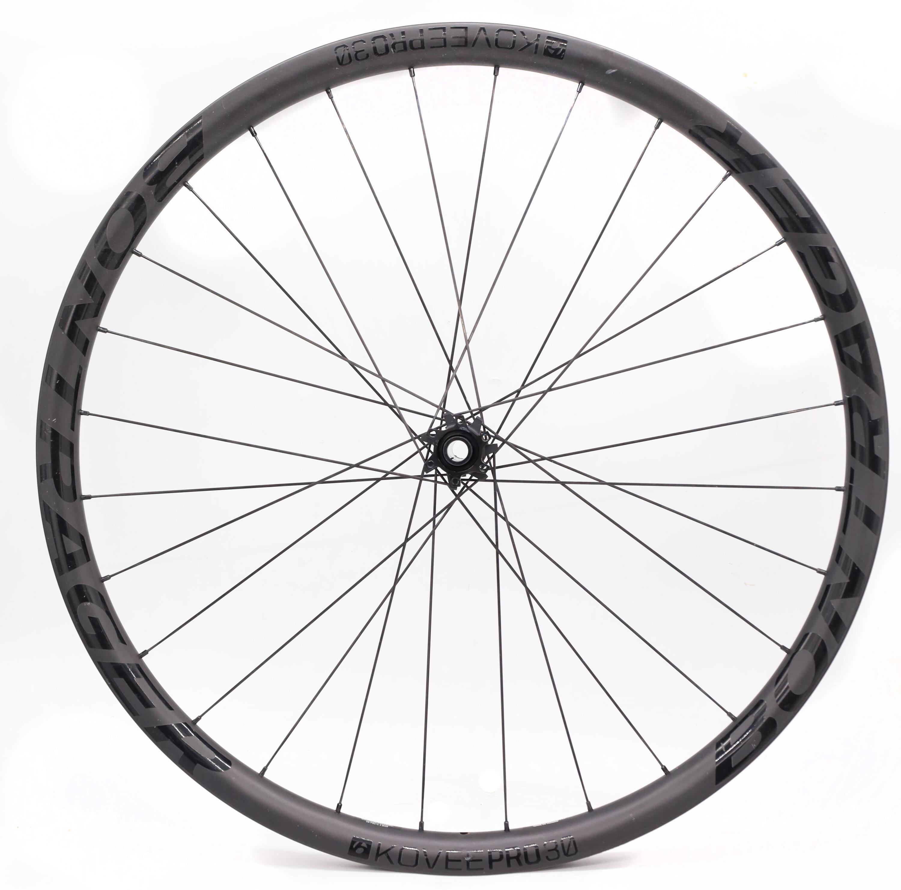 Segunda Vida · Ruedas Bontrager Kove PRO 30 · Buen estado 3/4