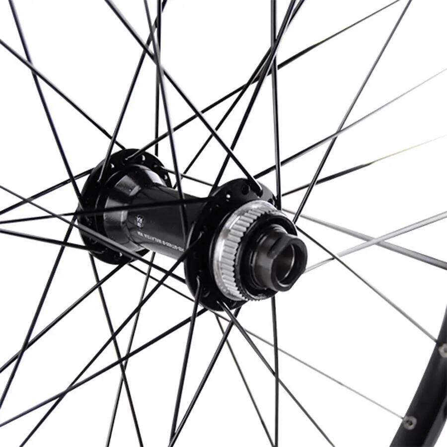 Roue avant  27,5" VTT frein à dique centerlock 2/3