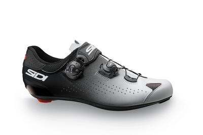 Scarpe ciclismo corsa uomo Genius 10 suola carbonio bianco nero