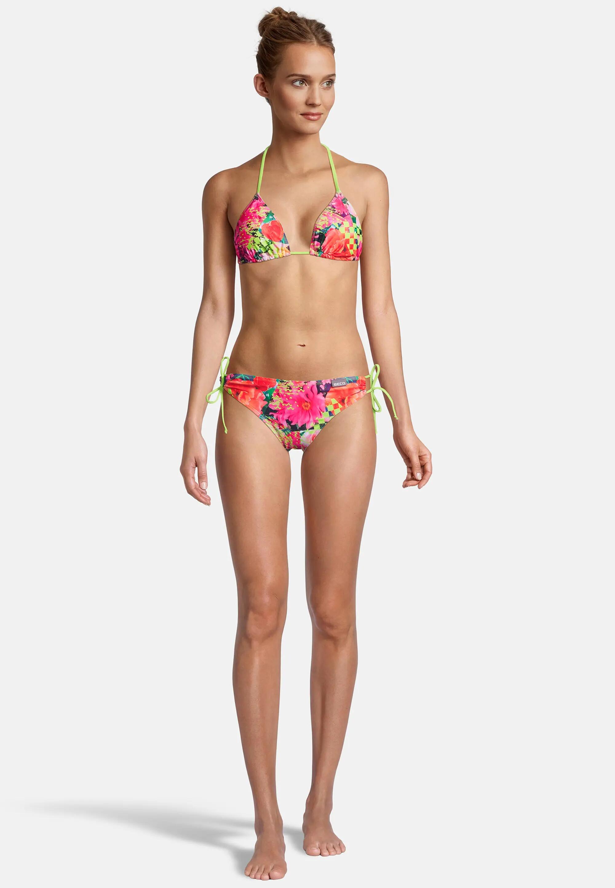 Bikini Fresh Flowers 9/10