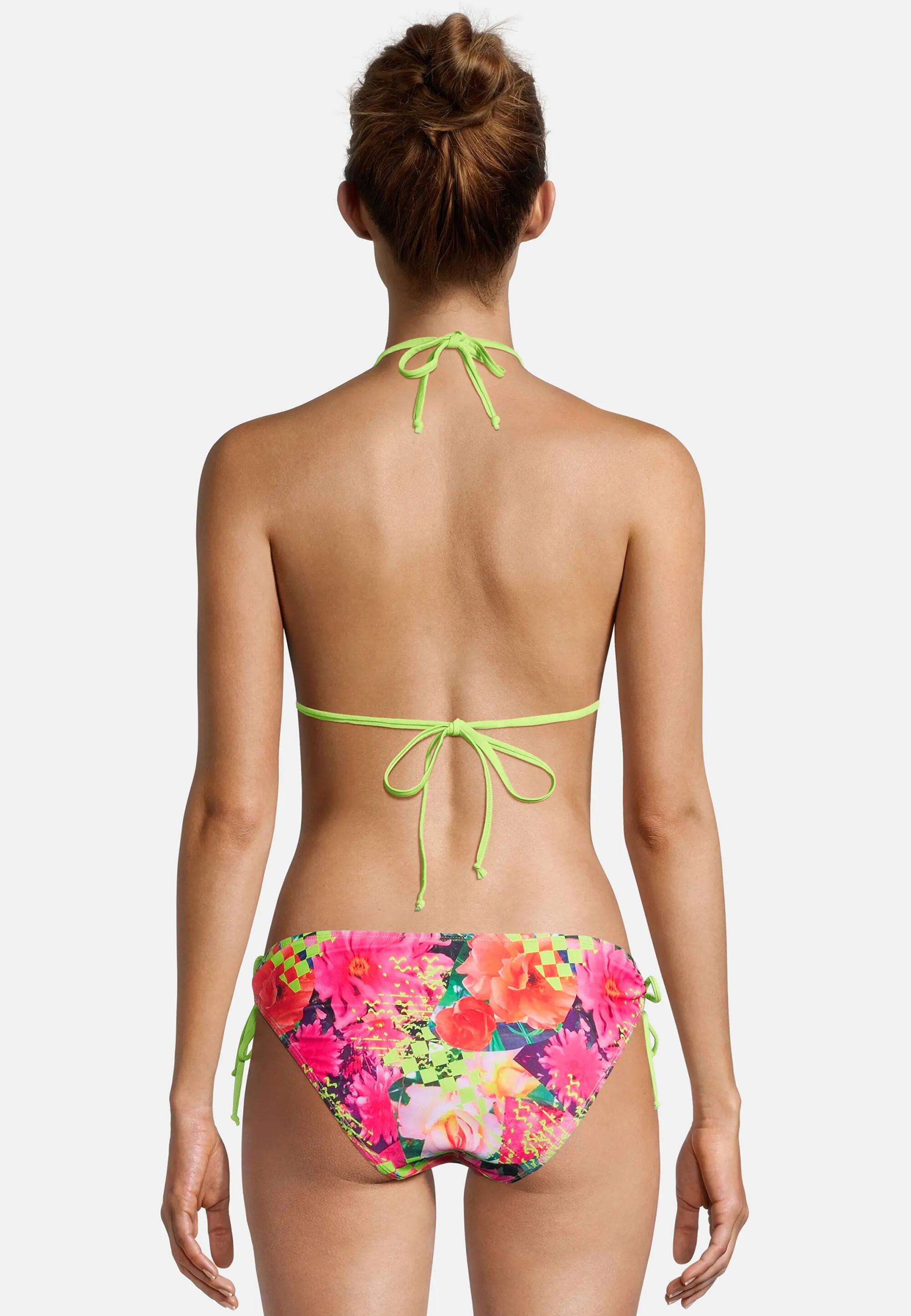 Bikini Fresh Flowers 6/10