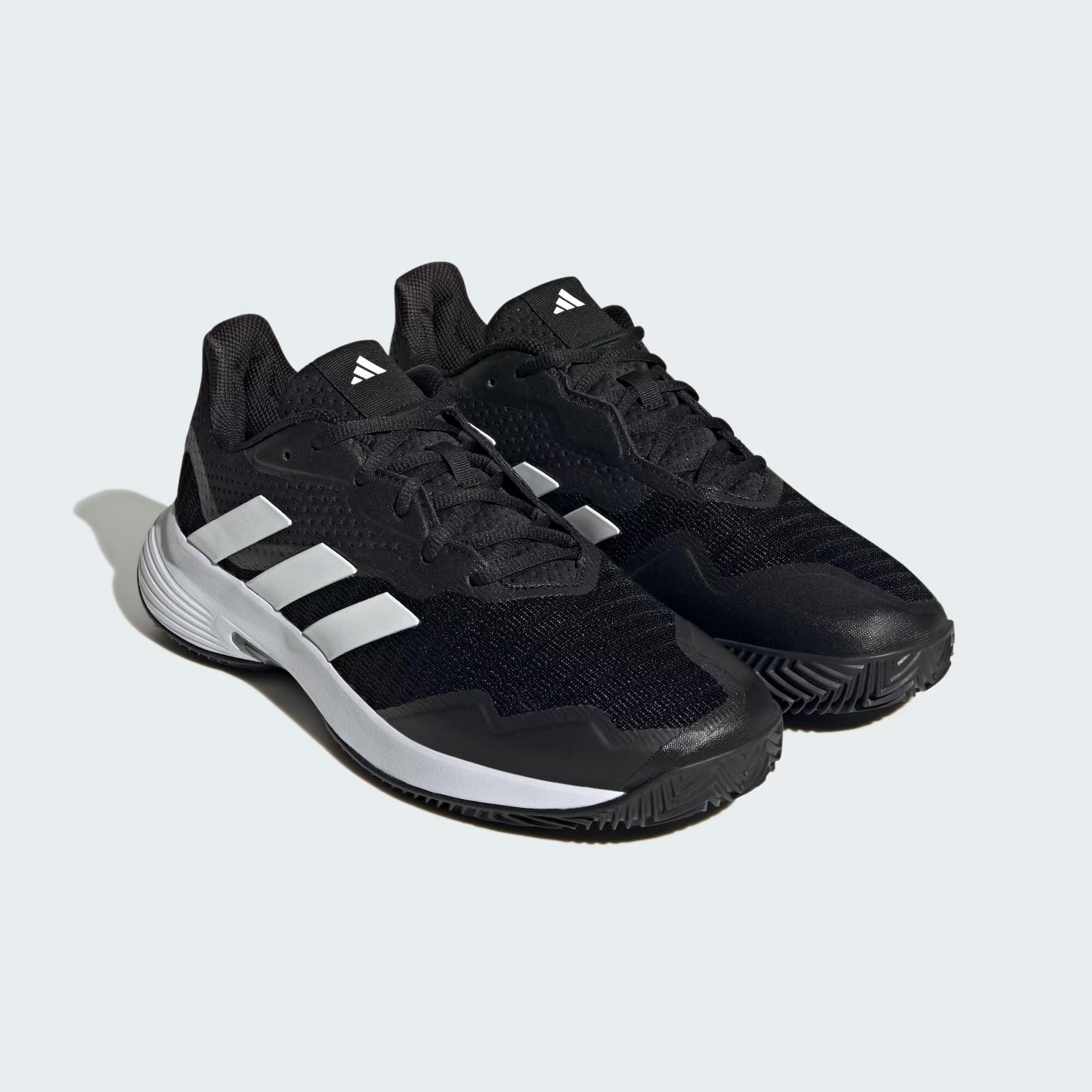 Zapatillas Four en Core Black/Cloud White/Gris con cierres de cordones 5/8
