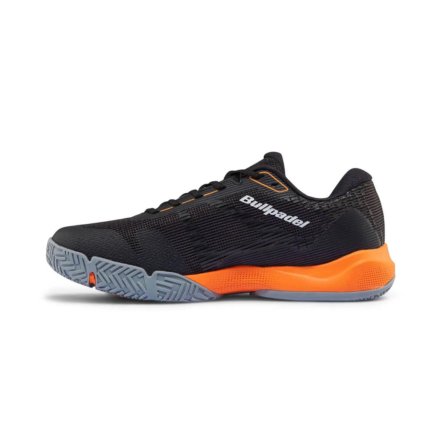 ZAPATILLAS BULLPADEL HYBRID FLY 26I 005 NEGRO 40 3/7