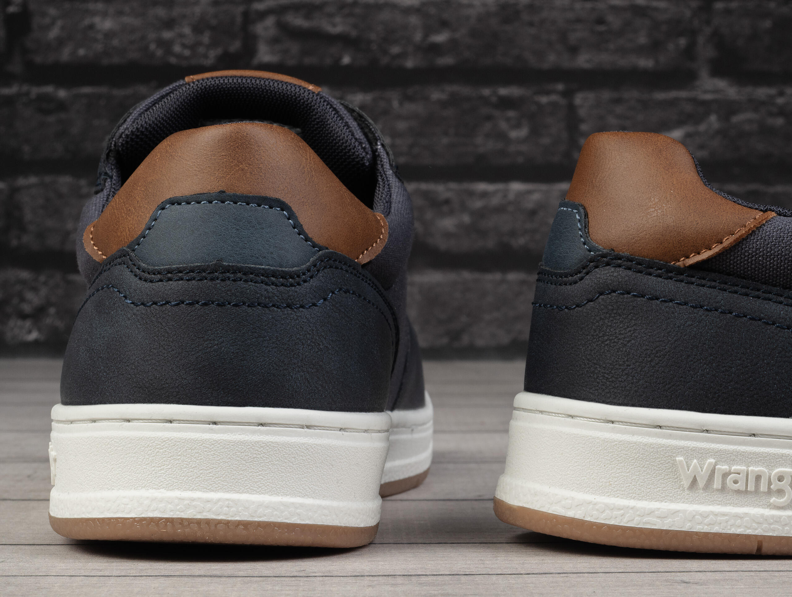 Buty męskie sportowe  do chodzenia Wrangler RUSTY C MEN LOW 3/5