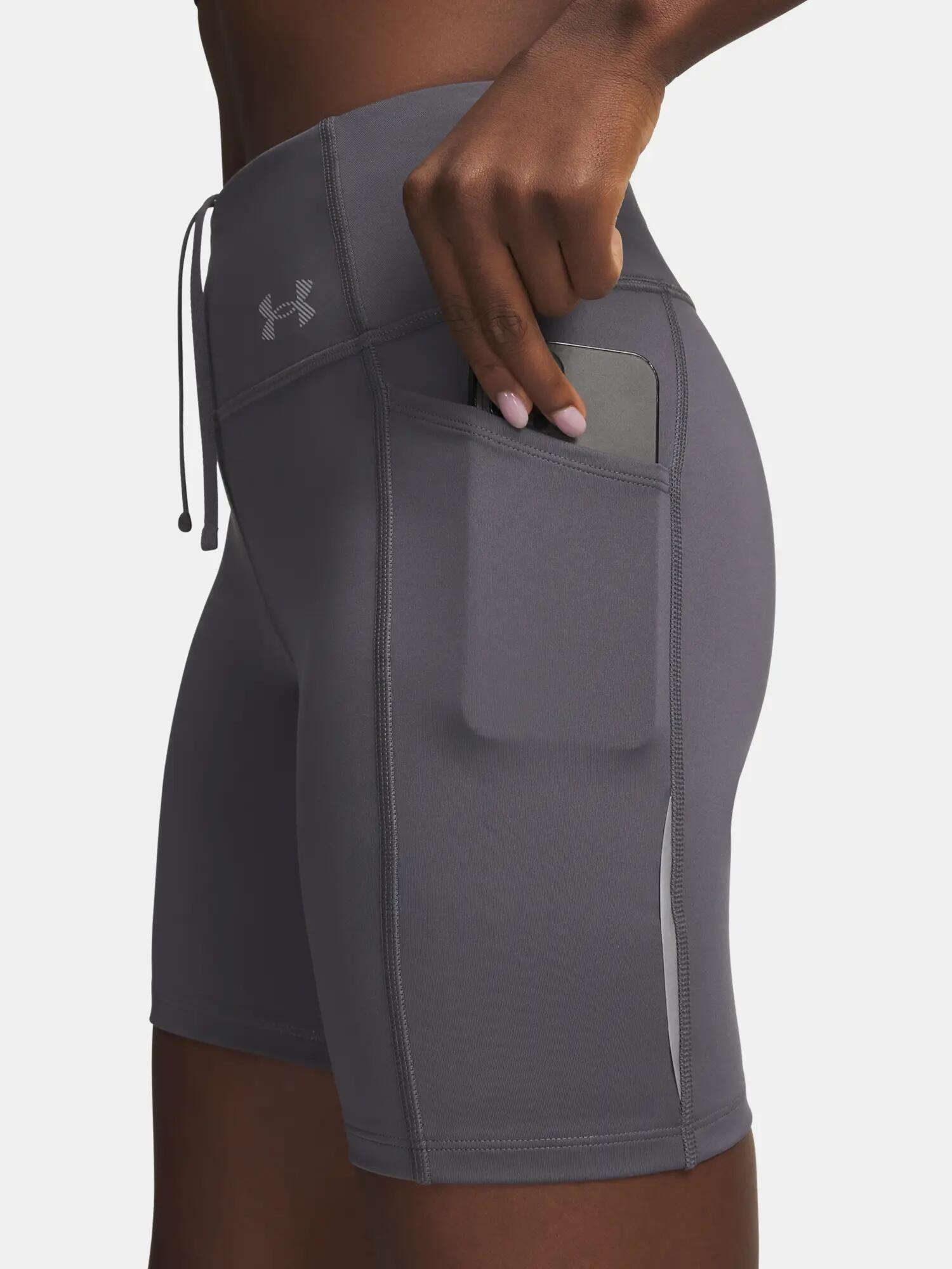 Shorts da donna Under Armour UA Velociti 6in Fitted 3/4