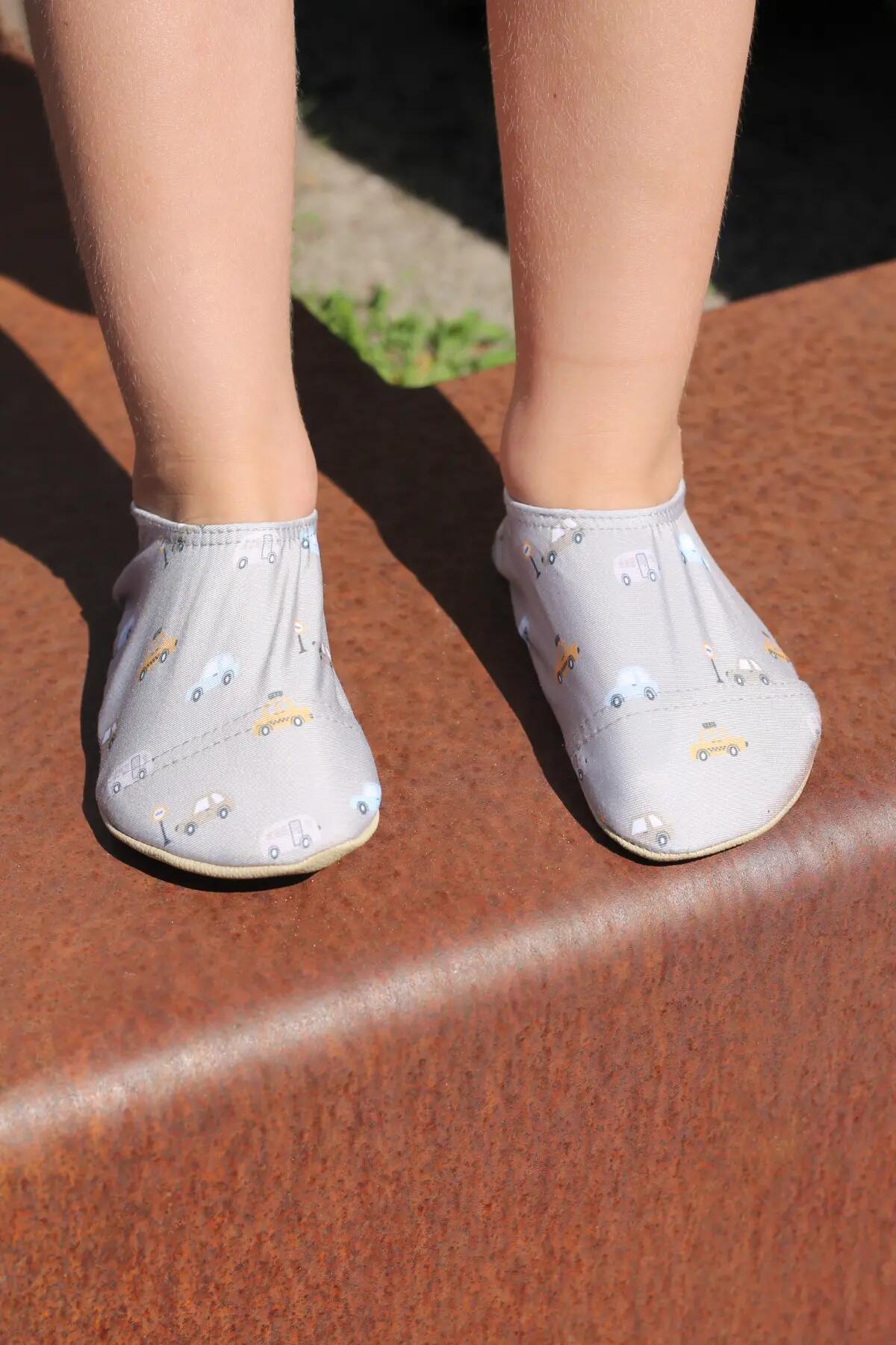 Chaussures aquatiques avec semelle antidérapante voitures 2/2