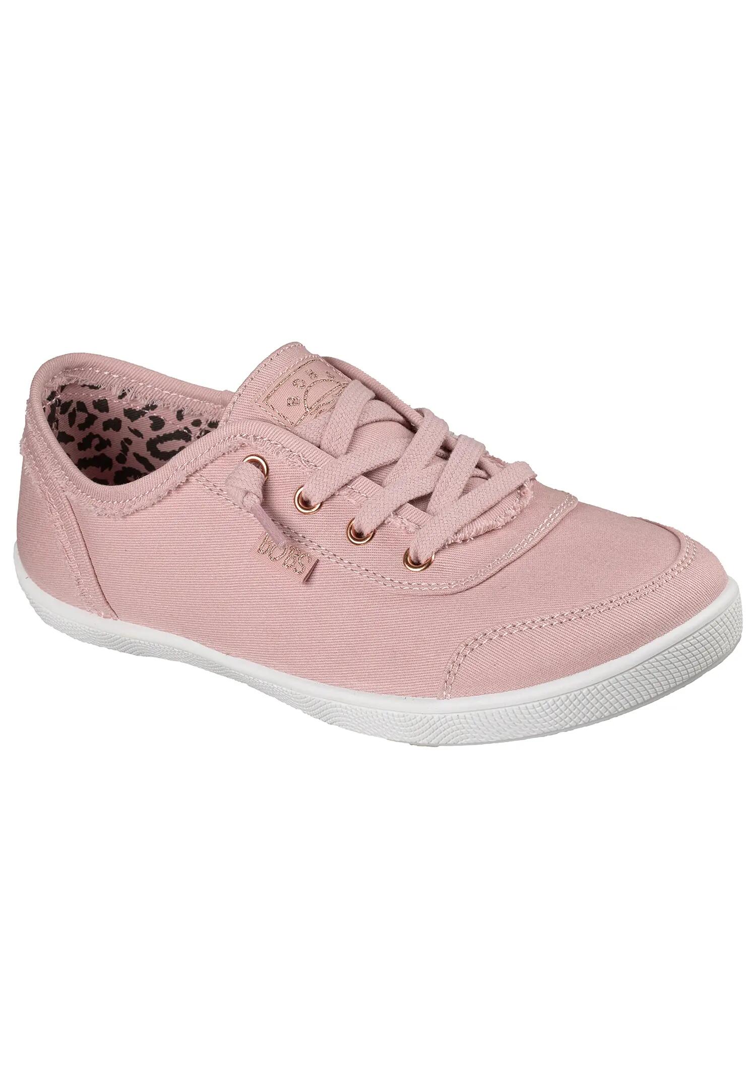 SKECHERS picture