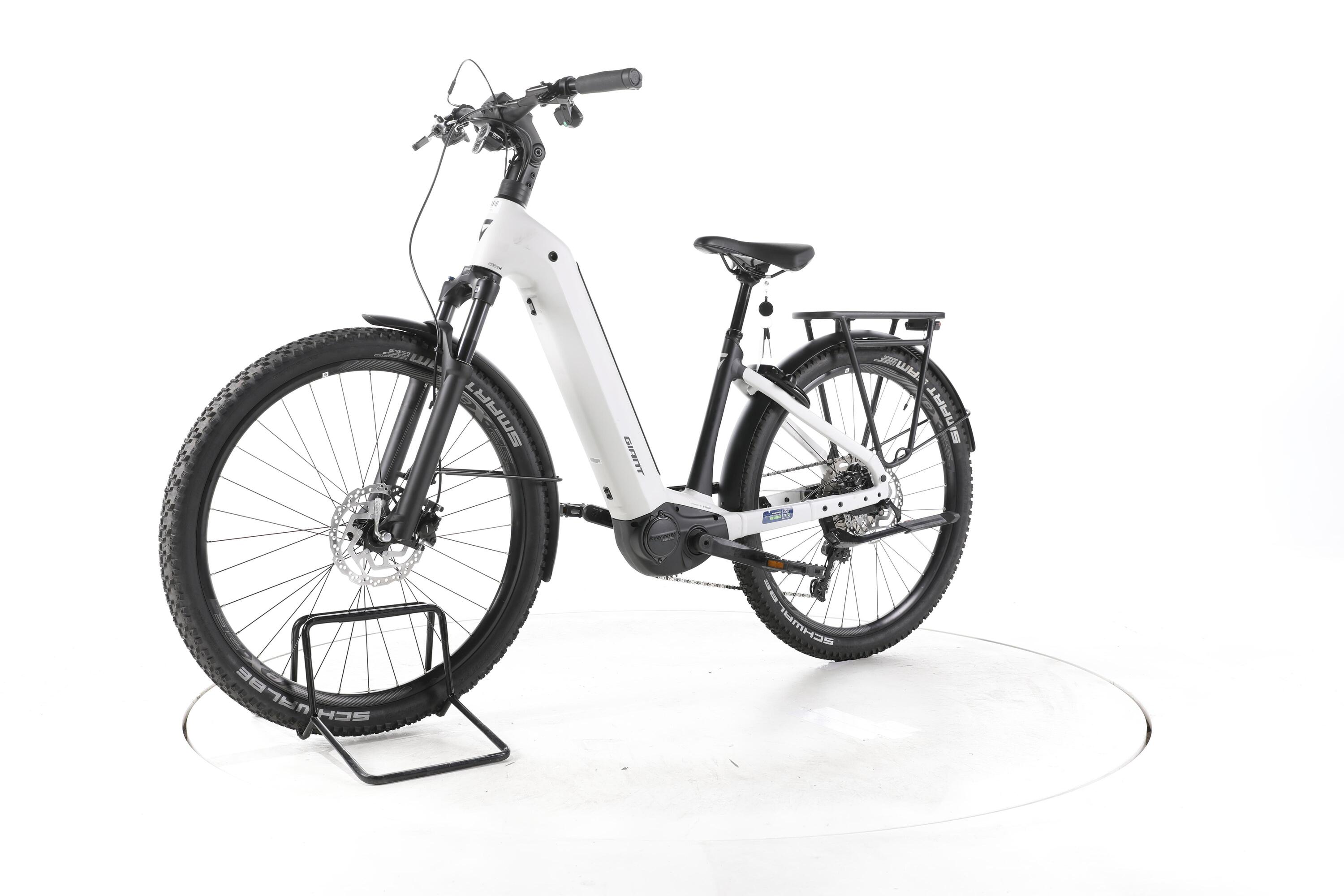 Tweedehands - Giant AnyTour X E+ 3 Trekking E-Bike Lage instap 2024 - Zeer goed 5/7