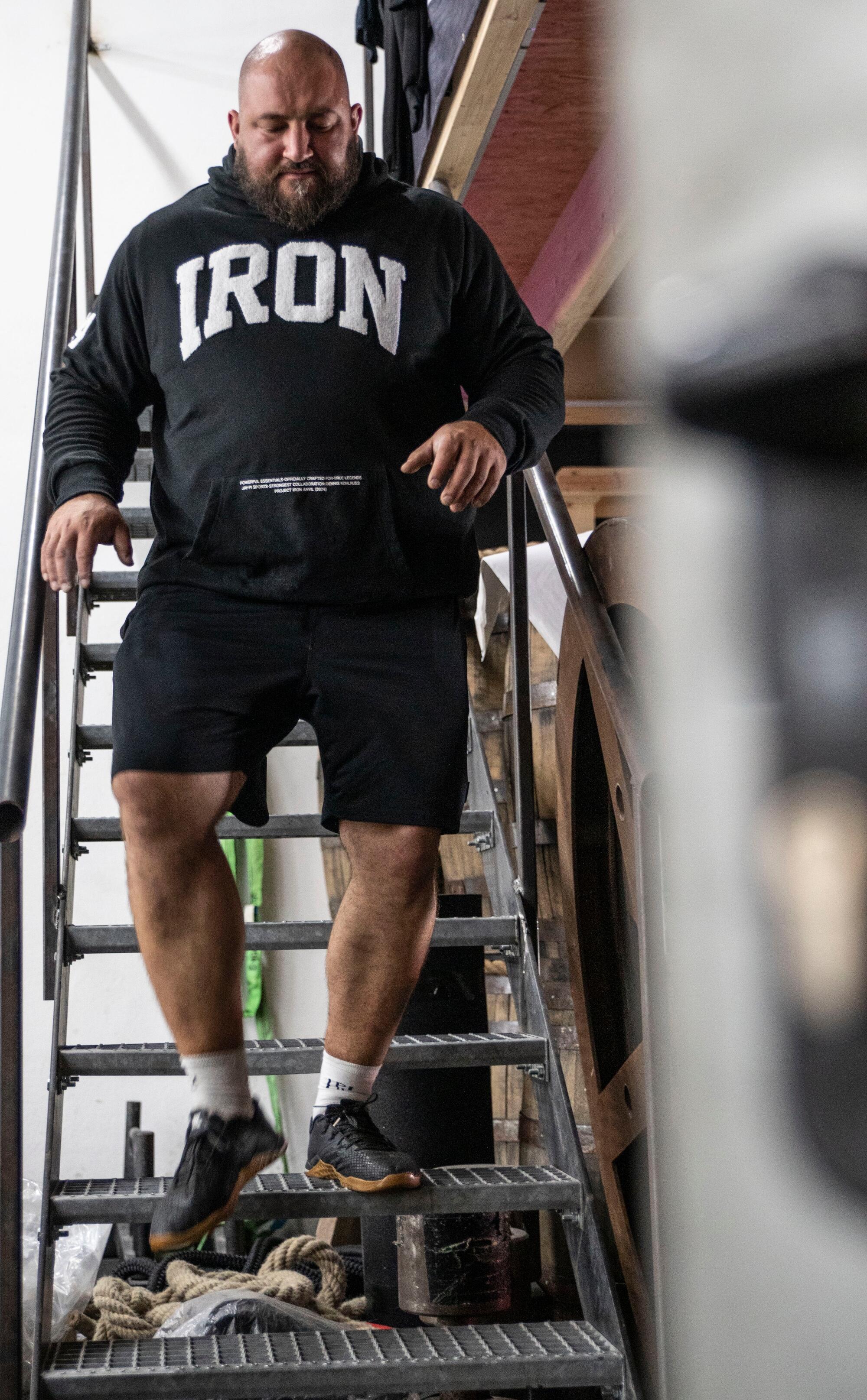 Herren Sportbermuda  Iron Anvil FLEXNAMIC® Fitness x DK Elastikbund QuickDry 6/6