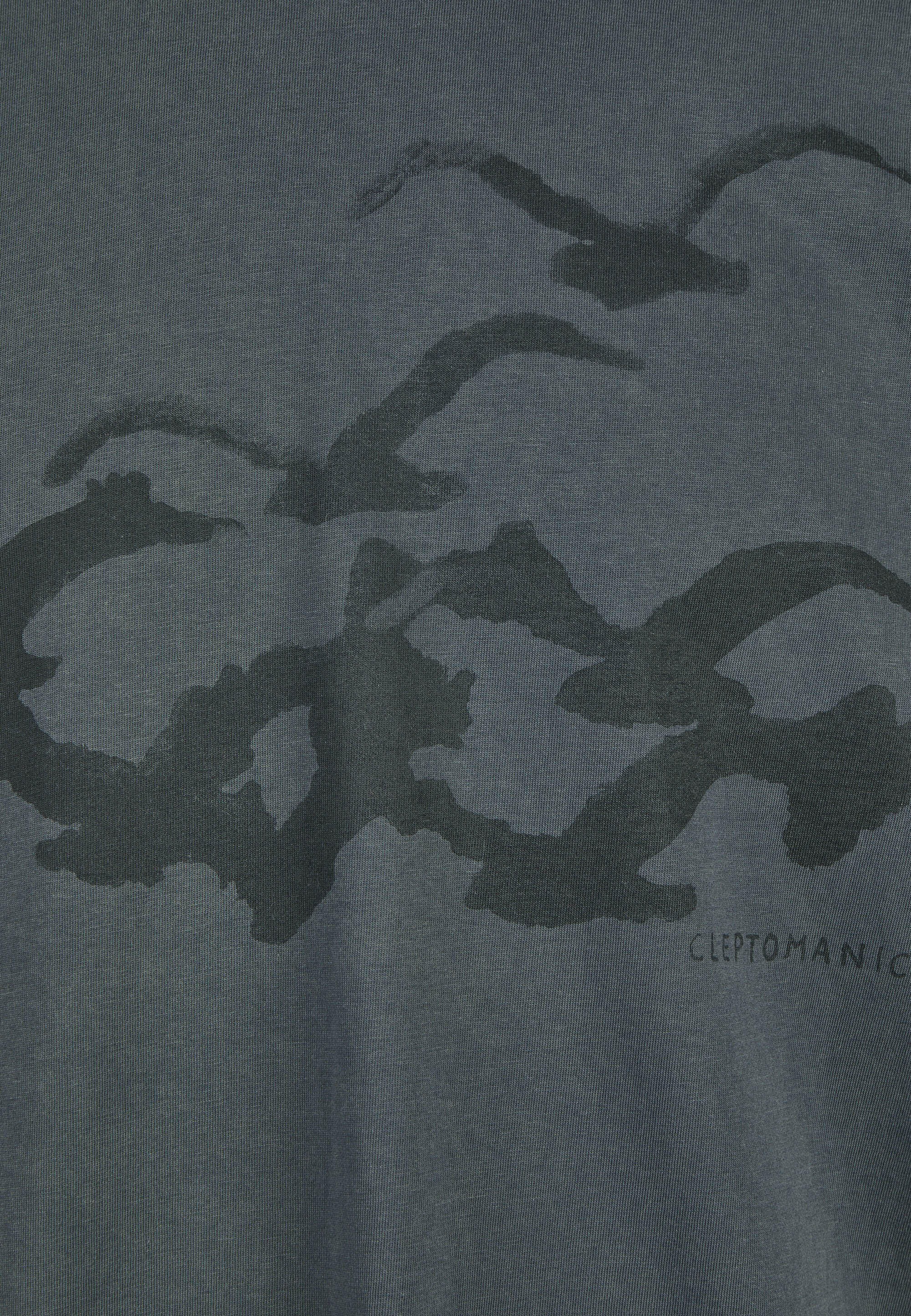 T-Shirt mit coolem Frontprint 8/15