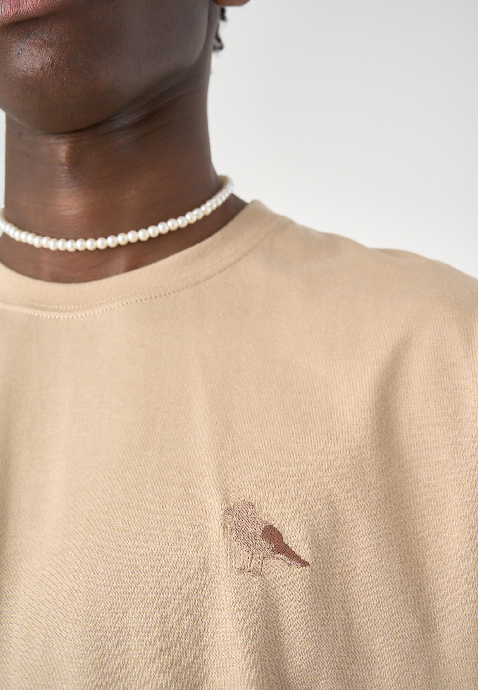 T-Shirt Embroidery Gull Mono 8/15