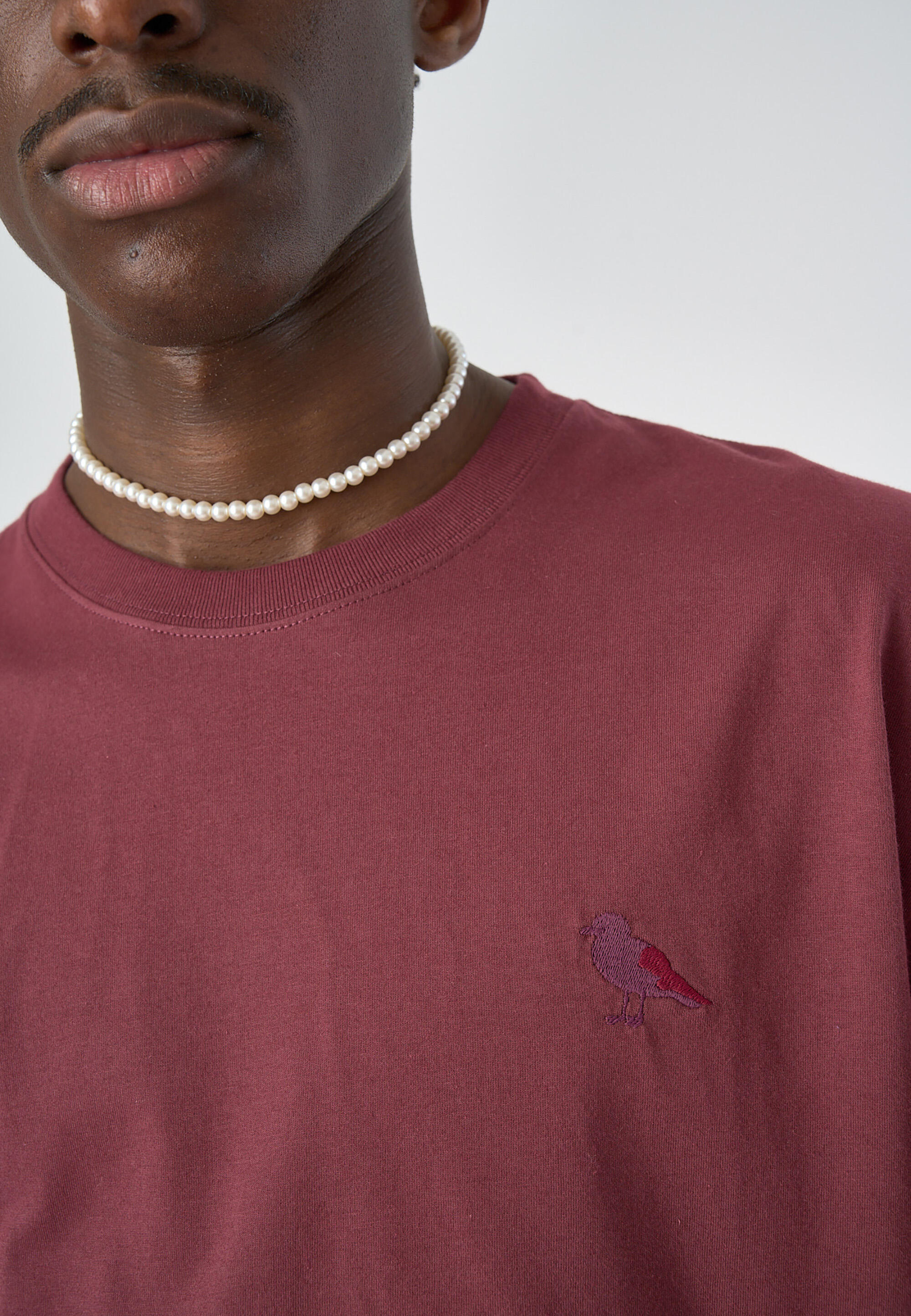 T-Shirt Embroidery Gull Mono 7/15