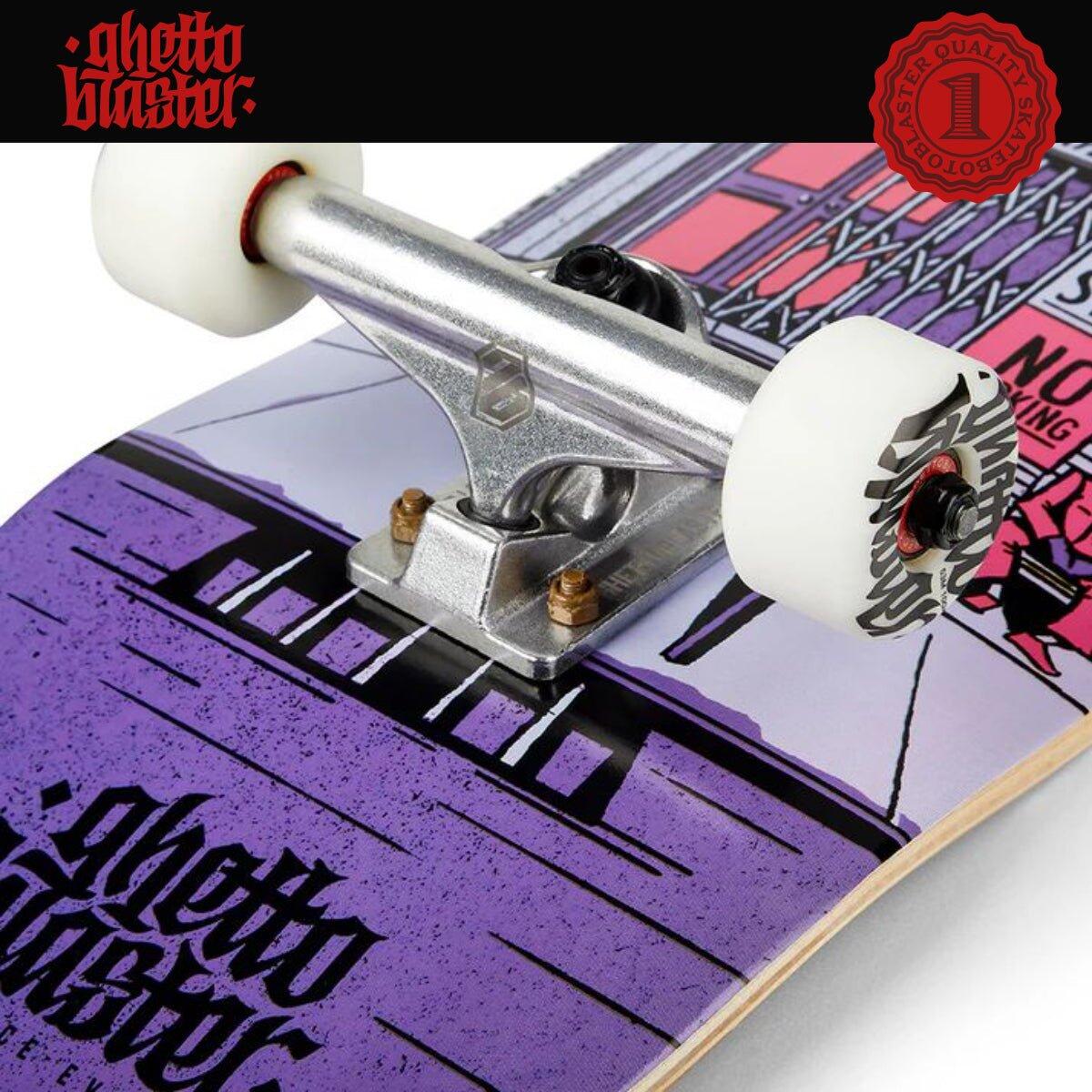 Skateboard Ghettoblaster zum Starten Hotel Pou 8.125" 7/11