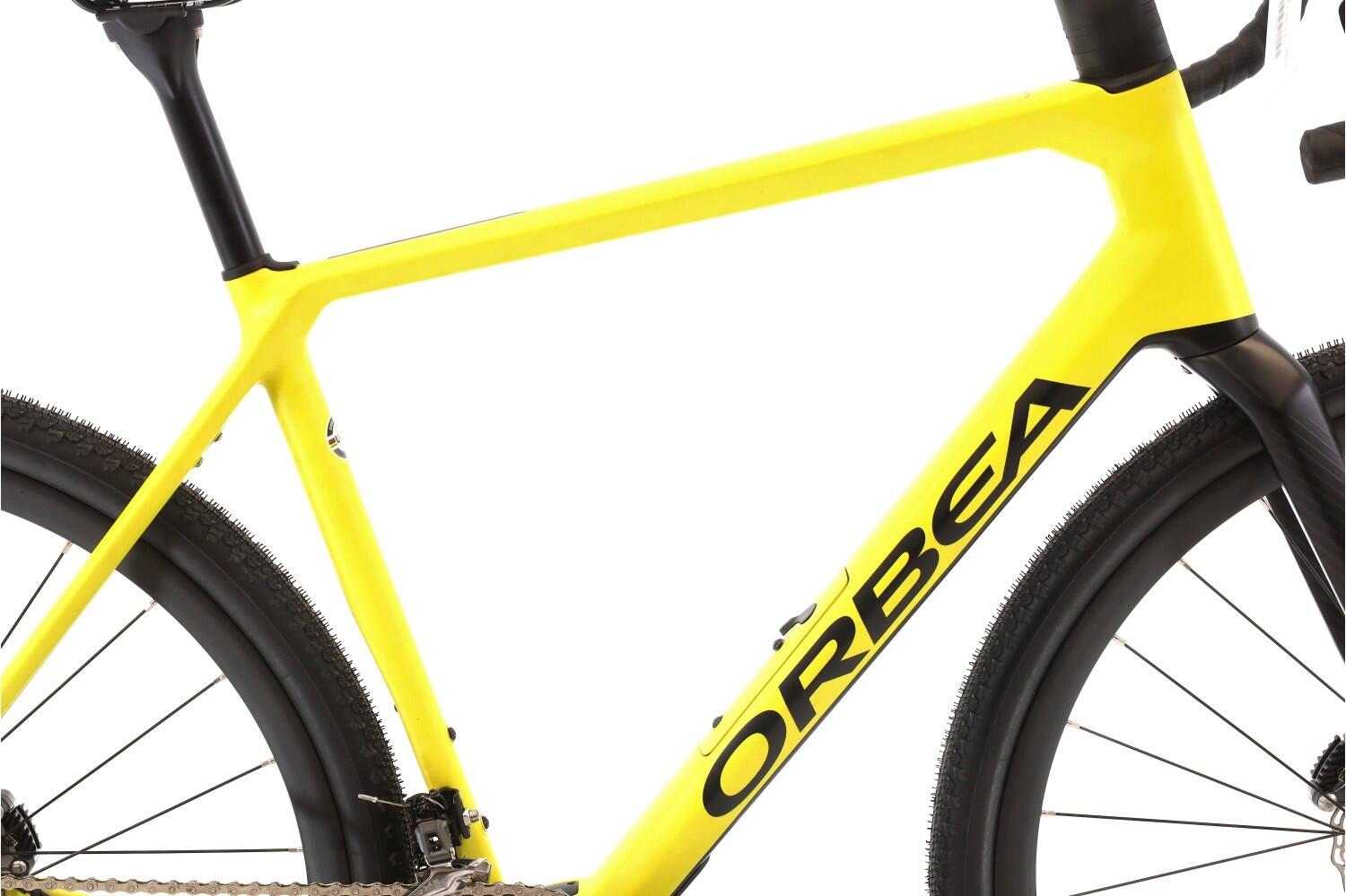 Tweedehands gravelbike ·  Terra M30 · Zeer goede toestand 2/8