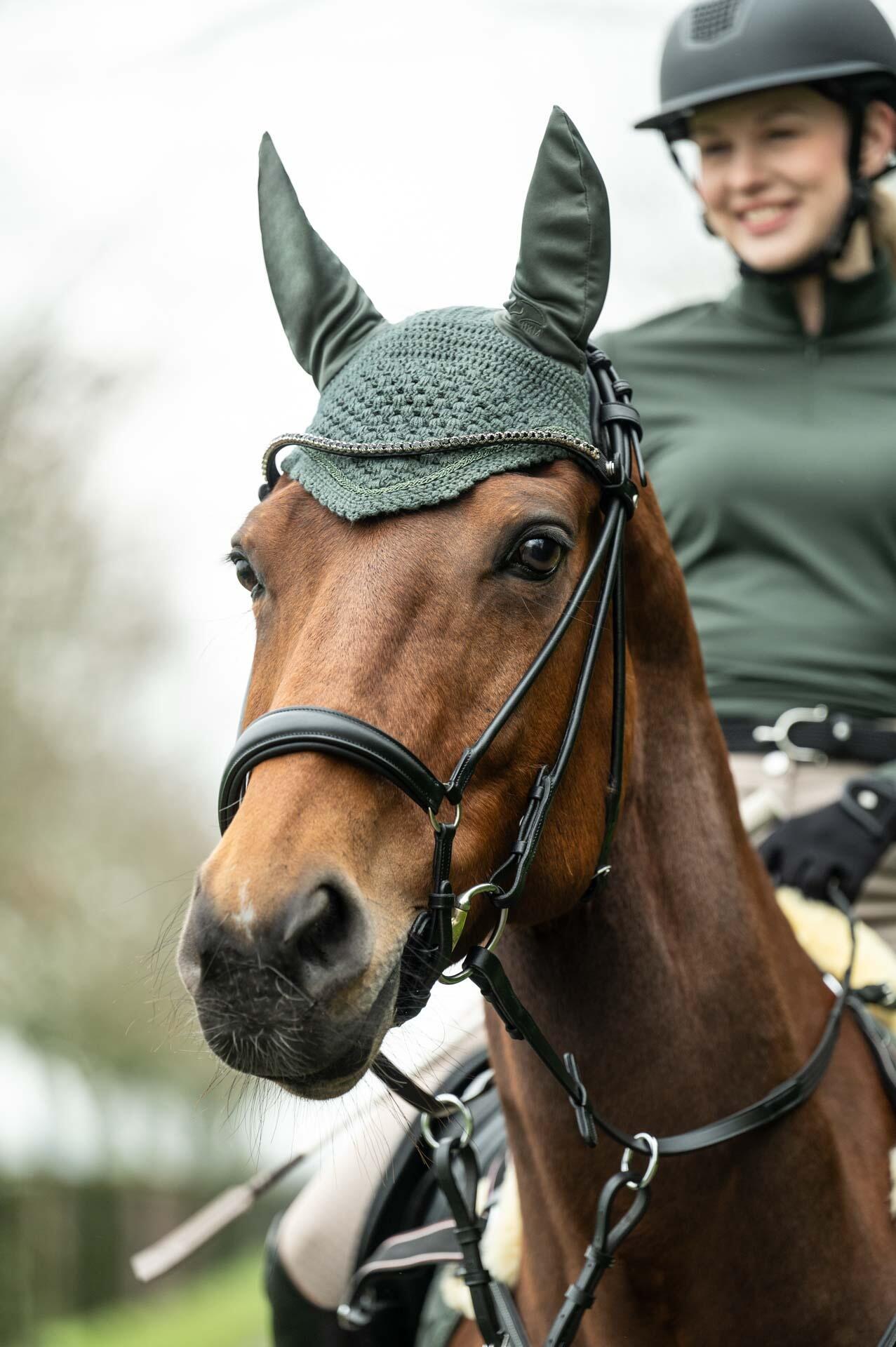 Oornetje Daphne 4/4