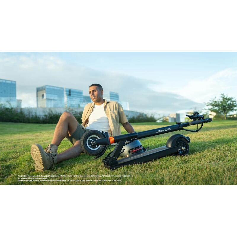 F5 trotinetă electrică pentru adulți, baterie 48V 10.4Ah și roți de 8 inci.