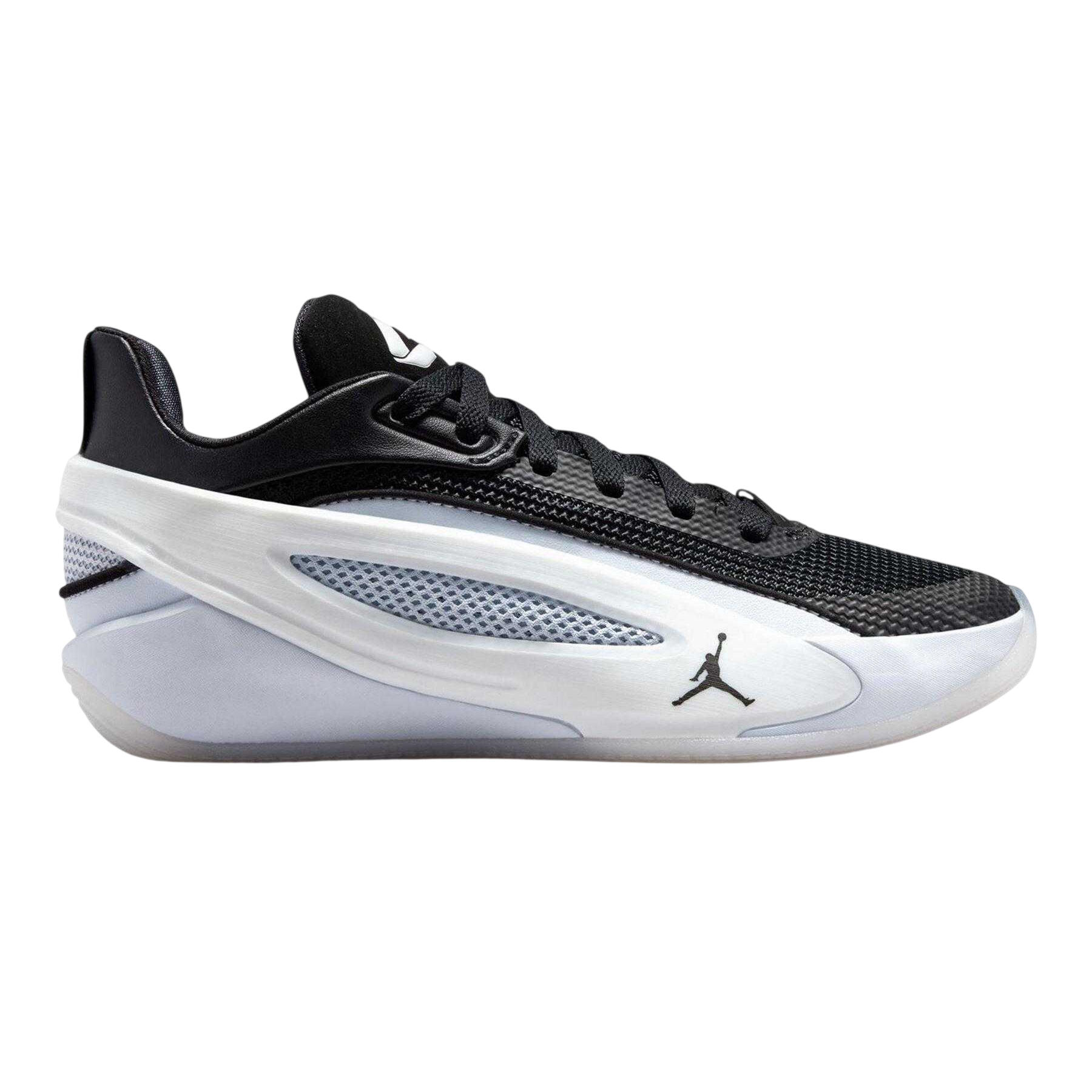 Nike Childrens/Kids Luka Basketball Shoes