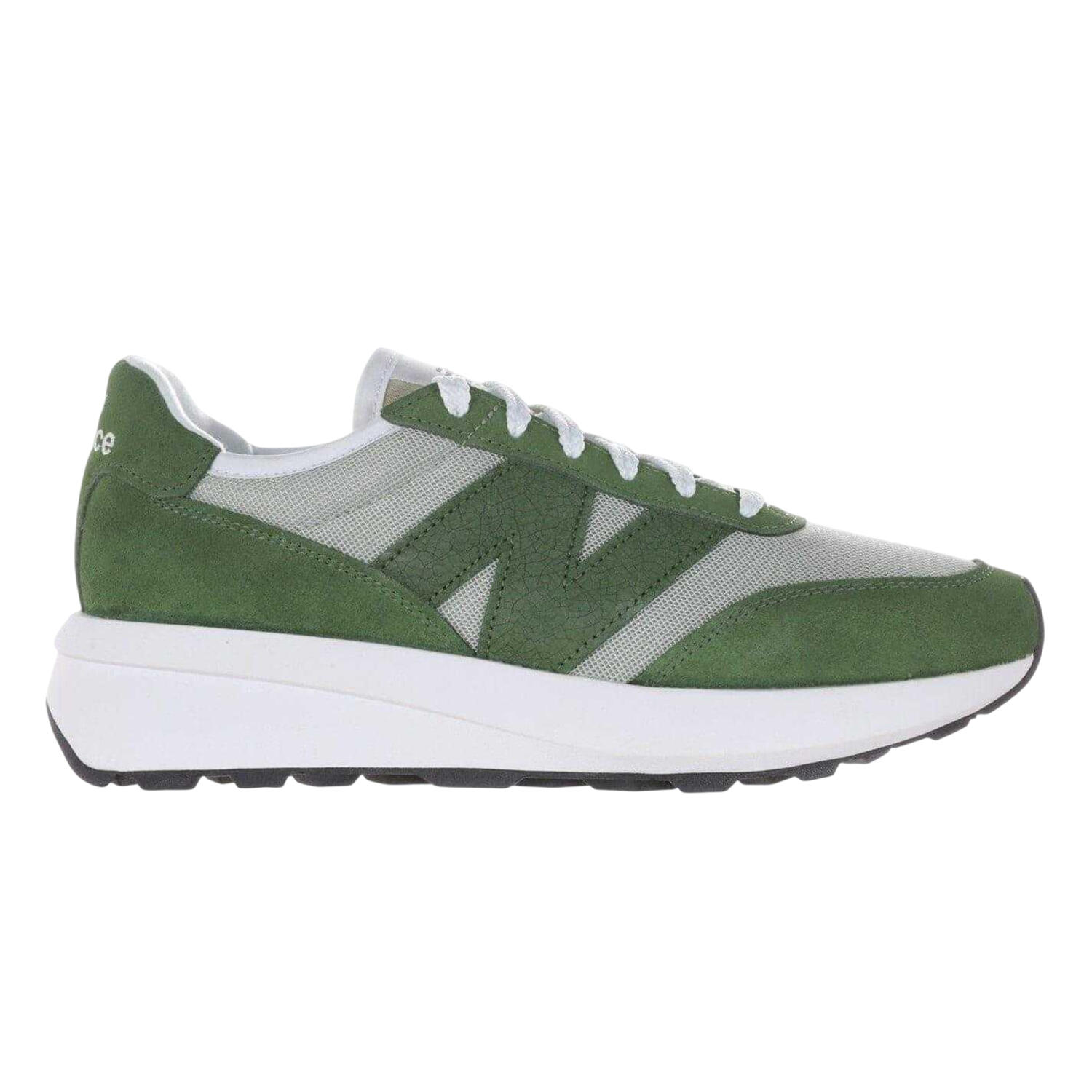 New Balance Mens 370 Suede Trainers