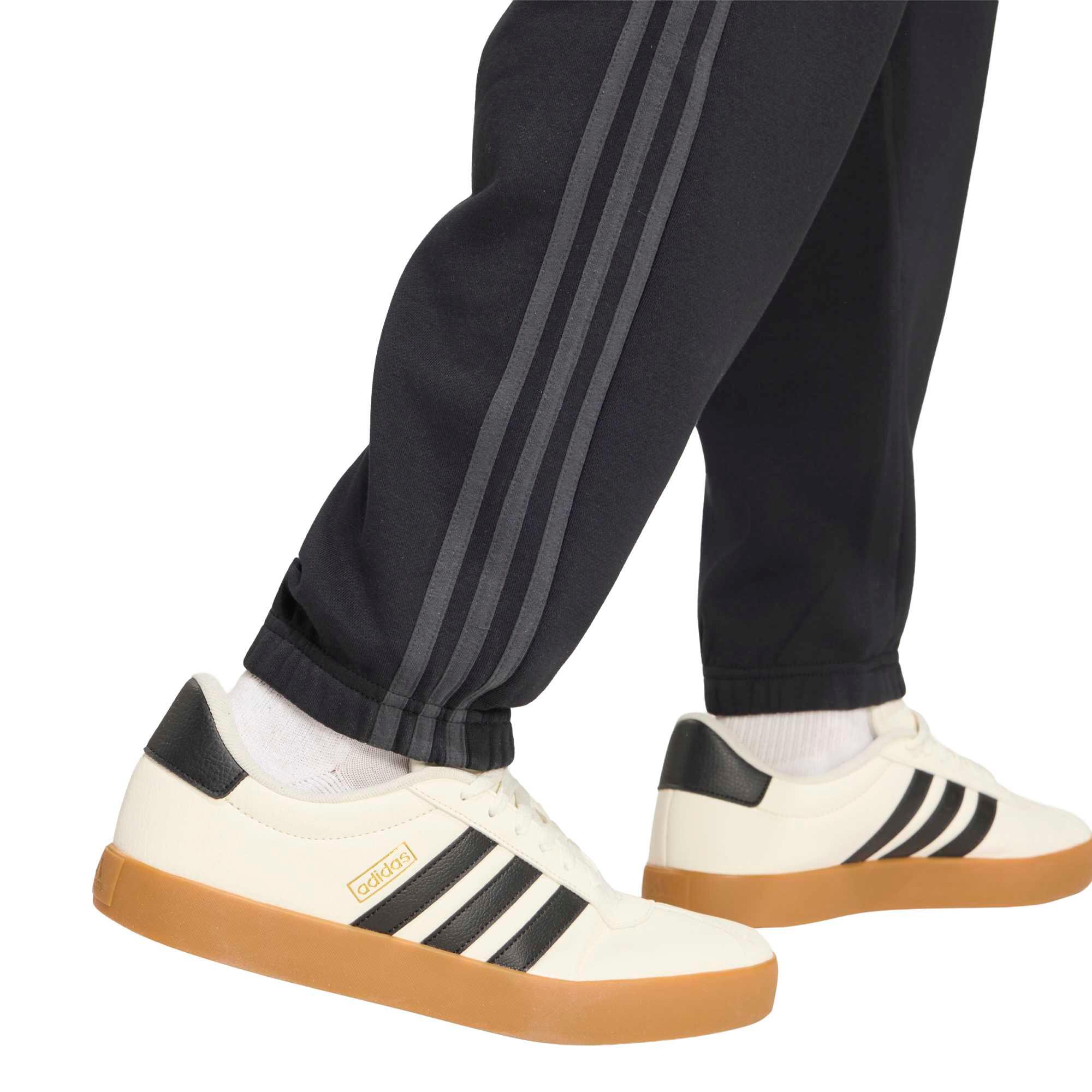 adidas Herren Trainingshose Essentials 3S Fleece Tapered Cuffed 9/9