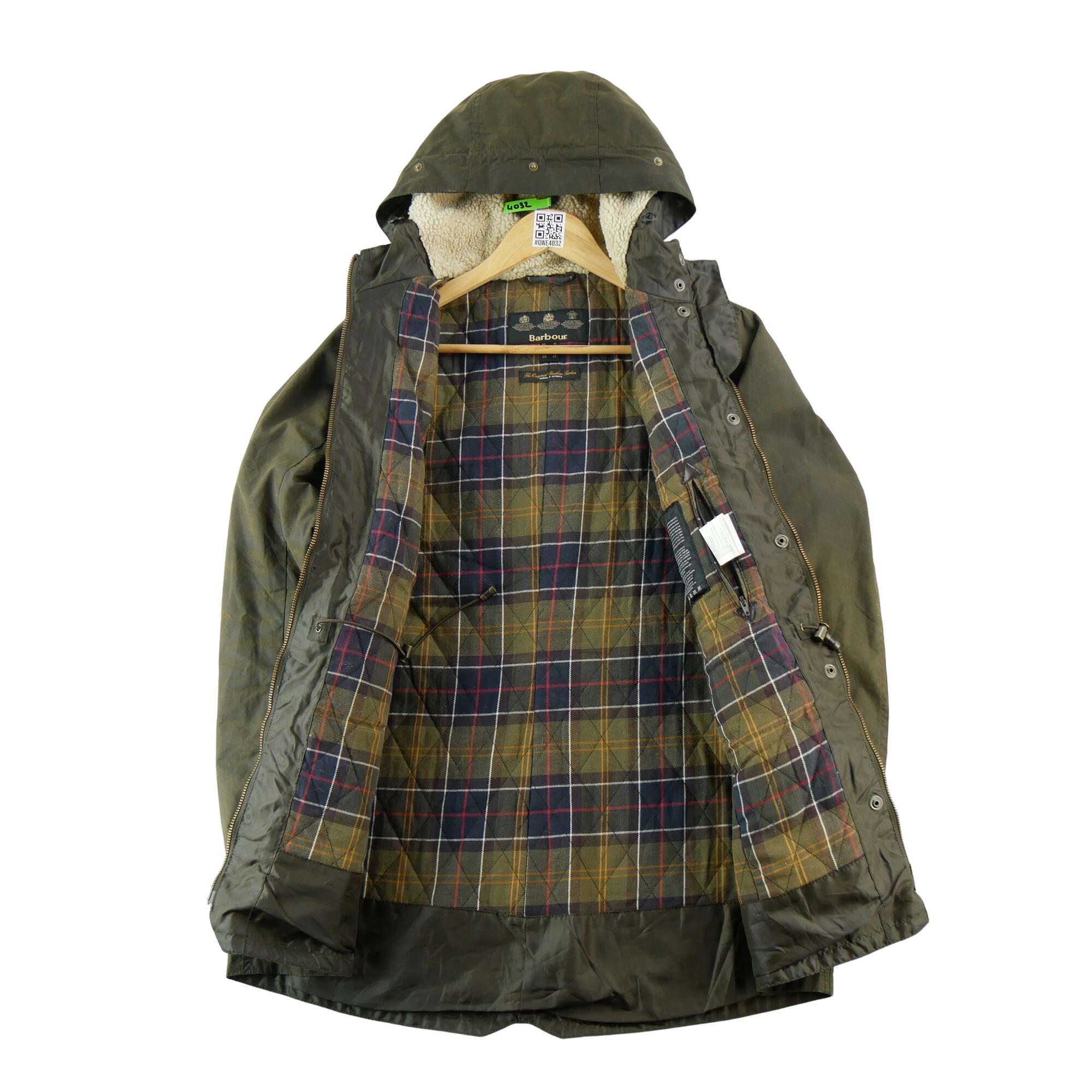 Segunda vida - Parka Feminina Barbour Kelsall Wax - Em muito bom estado 3/7