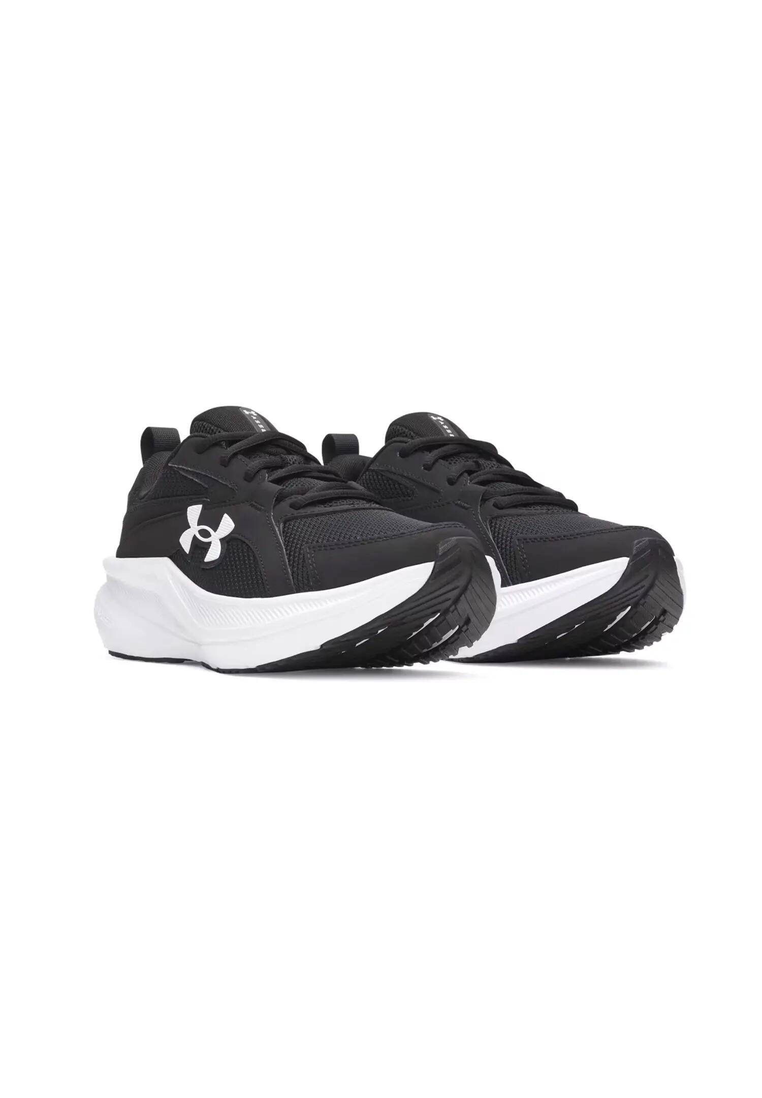 UNDER ARMOUR picture