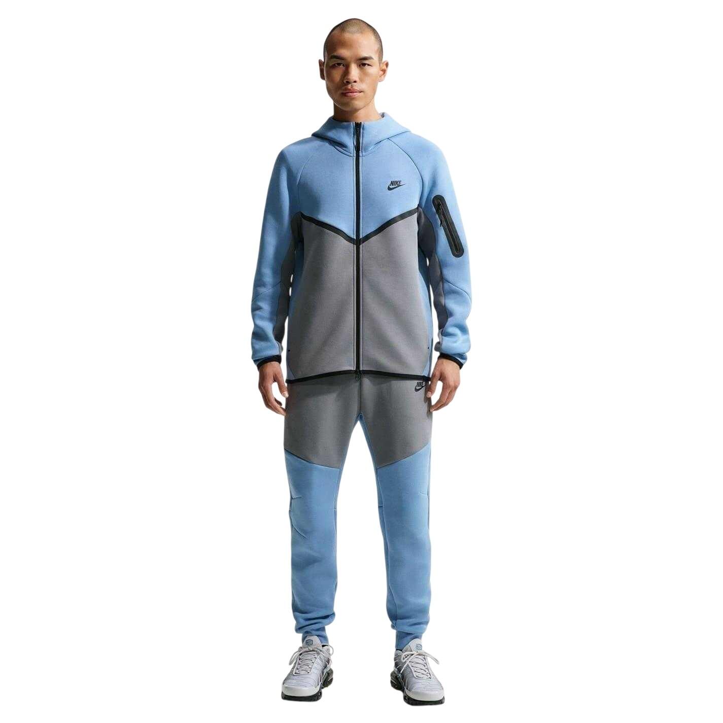 NIKE picture