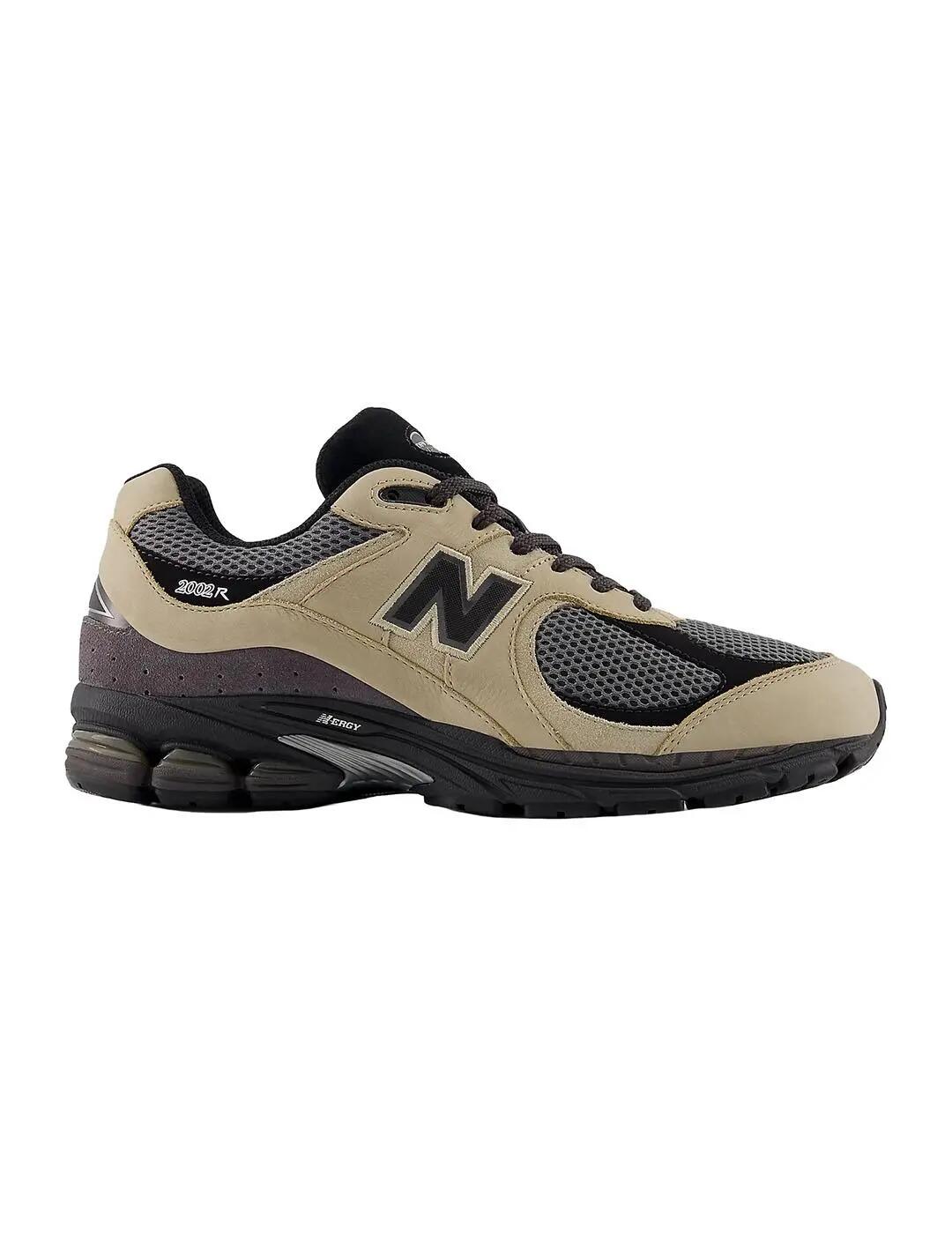 NEW BALANCE picture