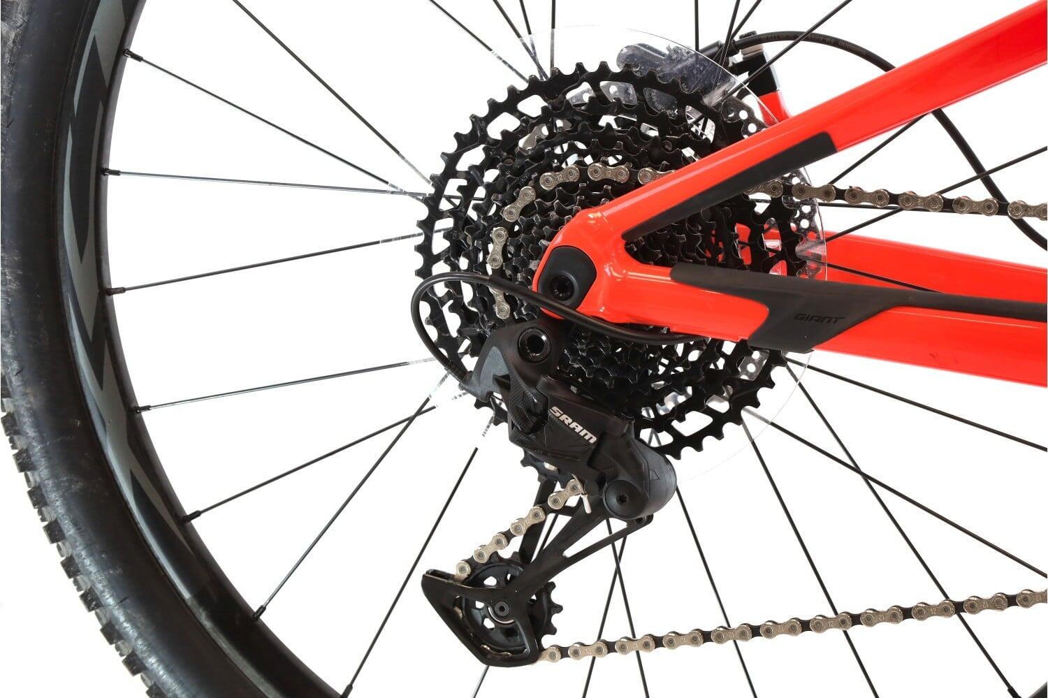 MTB ricondizionata ·  Trance 29 2 · Ottimo stato 3/8