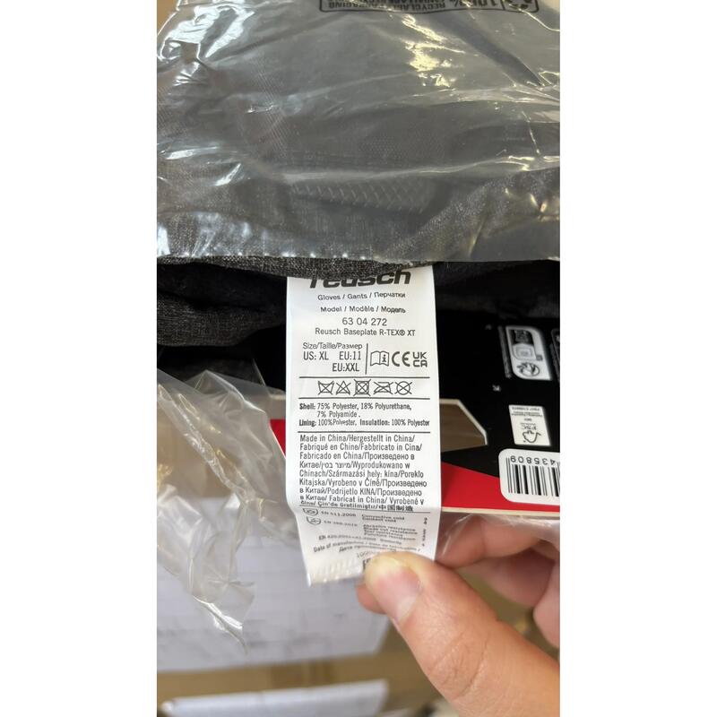Reusch Snowboard Gloves