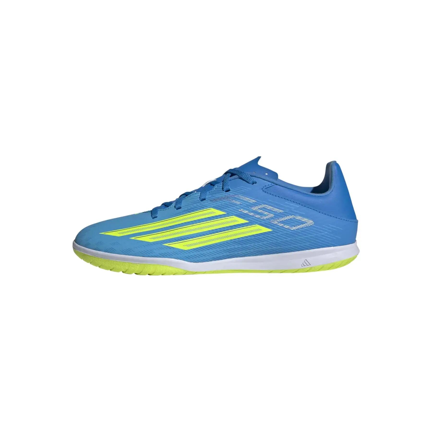 Buty piłkarskie halowe adidas F50 Club IN 5/7