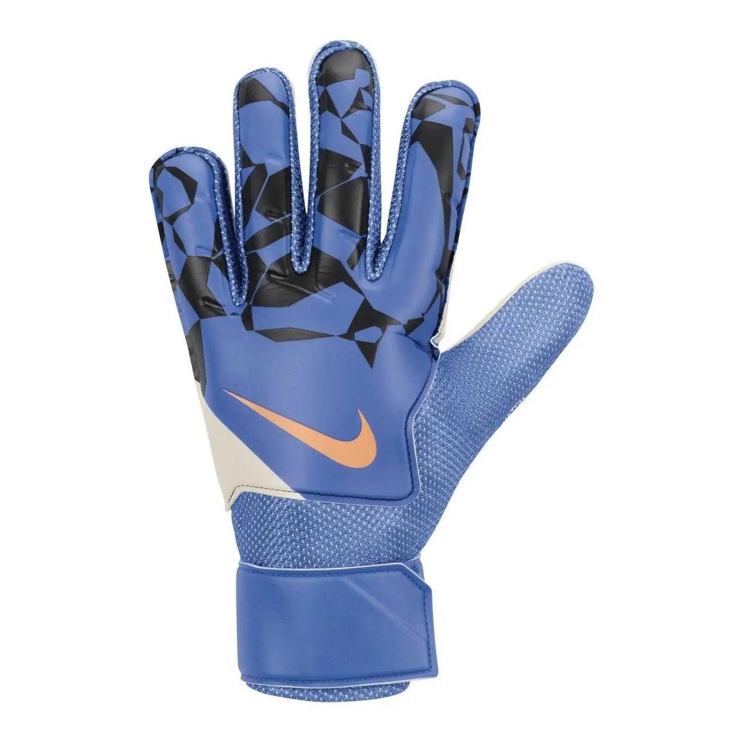 NIKE picture