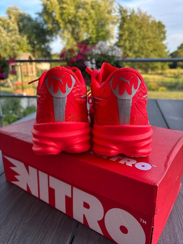 Tussen Particulieren - Puma Deviate Nitro 4 rood/zilver 5/7
