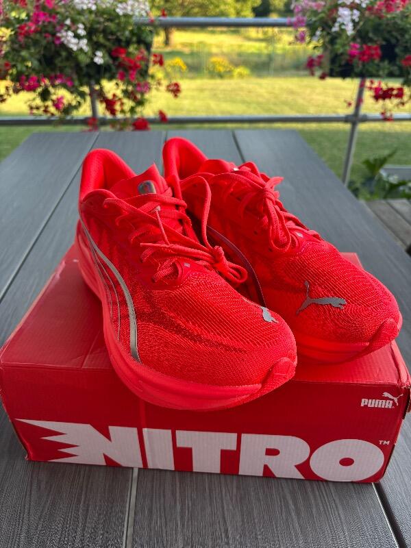 Tussen Particulieren - Puma Deviate Nitro 4 rood/zilver 2/7