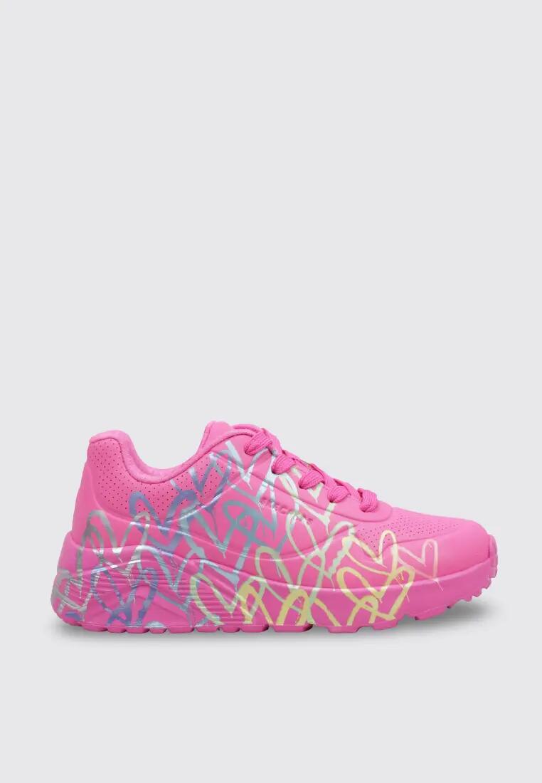 SKECHERS picture