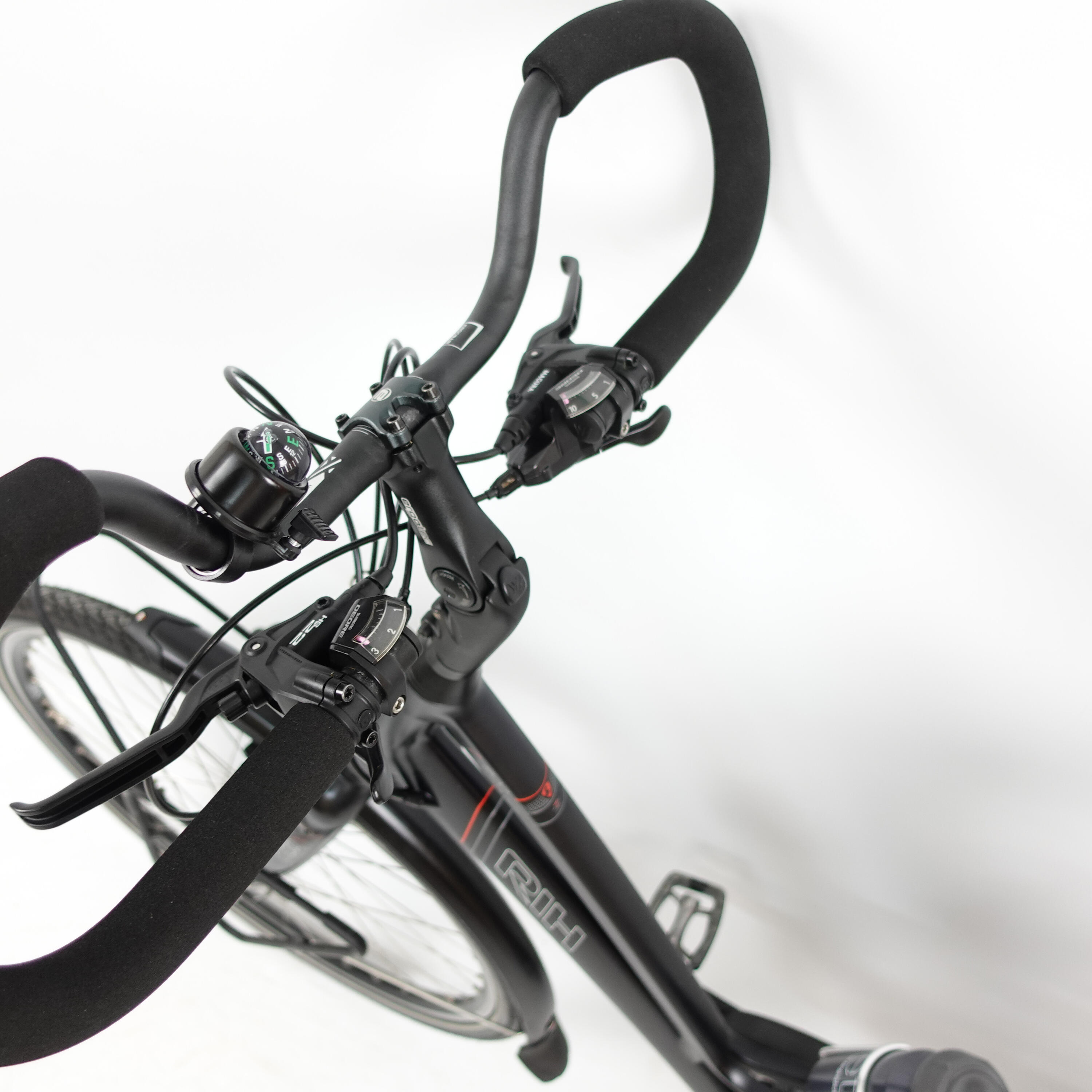 Reconditionné - Vélo de Randonnée - RIH Z800 noir - Bon 5/7