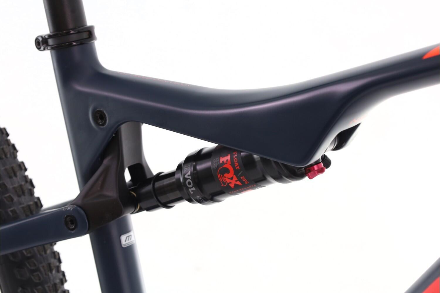MTB ricondizionata ·  Oiz M30 XT · Ottimo stato 7/8