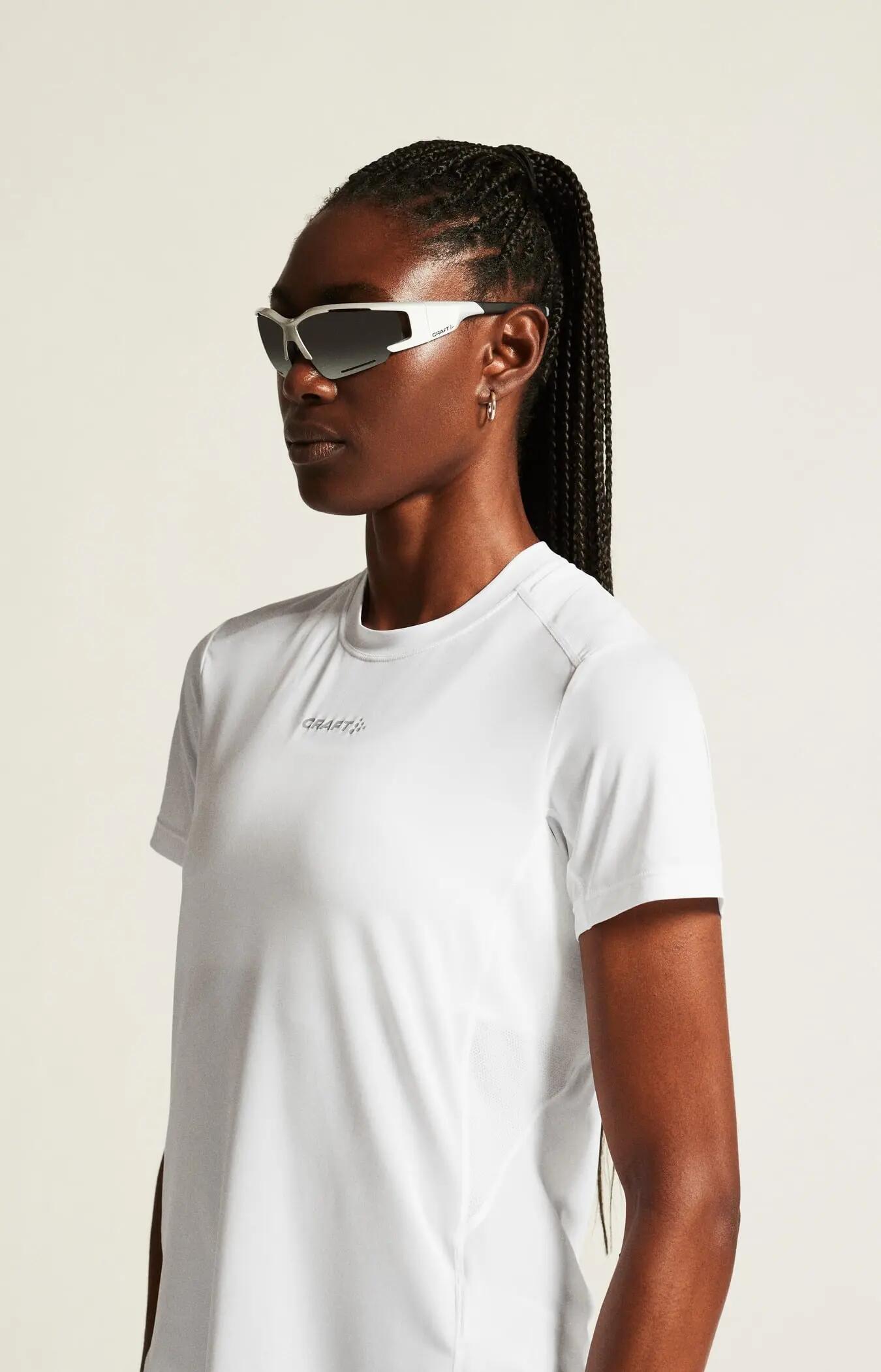 Shirt - Hardlopen - Dames - Ergonomisch, Ademend - Adv Essence 2 - Wit 5/5