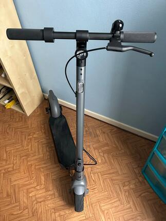 Tussen Particulieren - Trottinette électrique max: 25 km/u