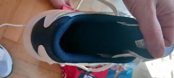 Entre Particuliers - chaussures de badminton 6/7