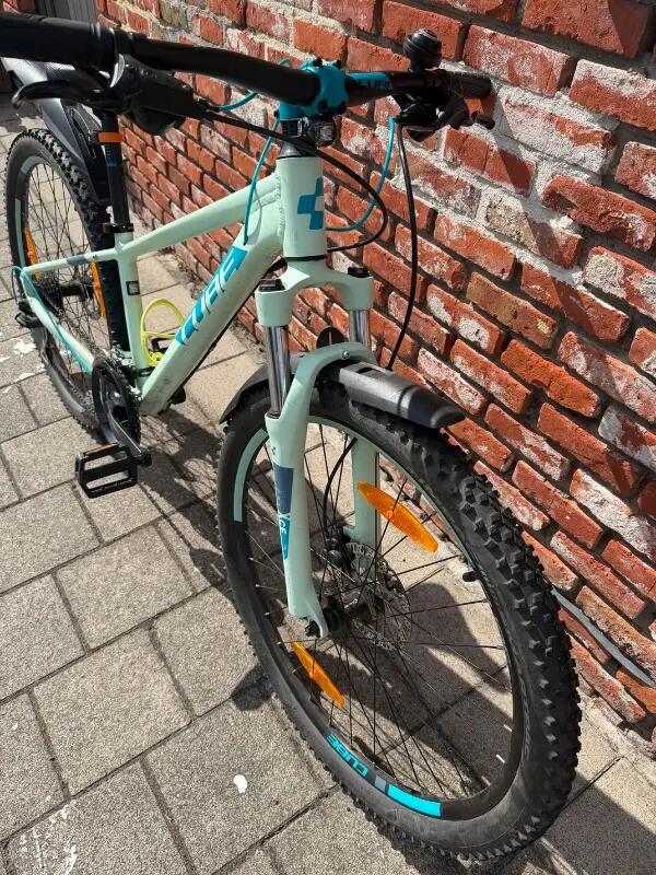 Entre Particuliers - MTB Cube 26 pouces 3/4