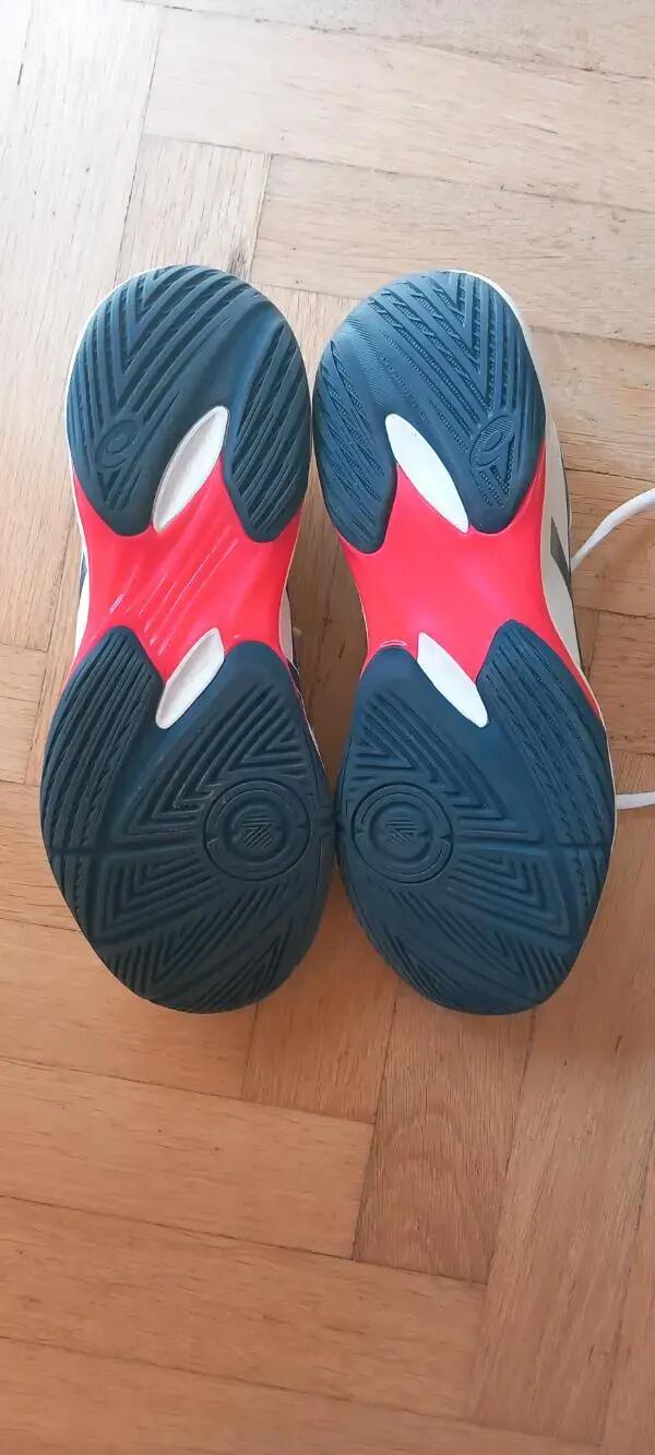 Entre Particuliers - chaussures de badminton 2/7
