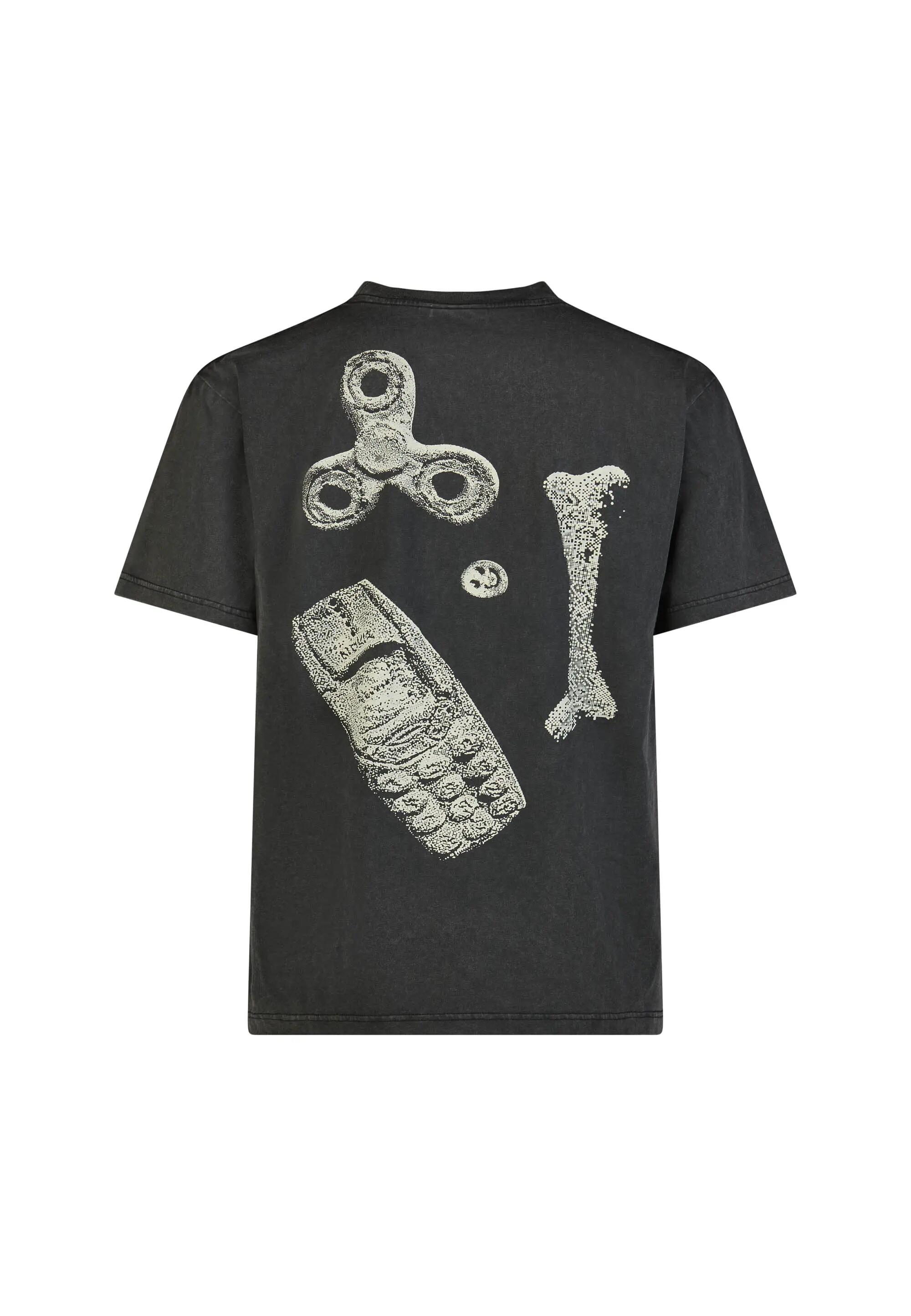 T-shirt Artefacts 2/15